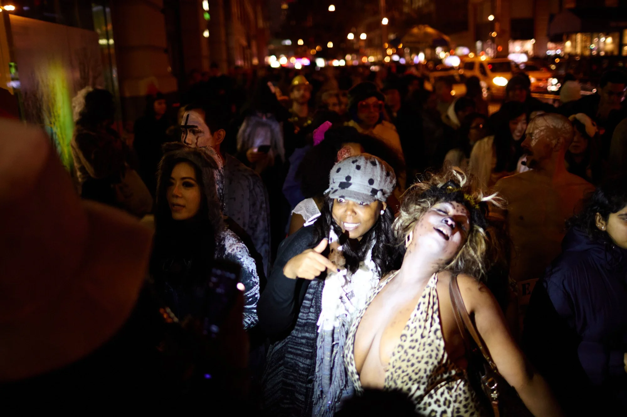 fawning-flash-crowd-nyc-halloween-julianwalter.jpg