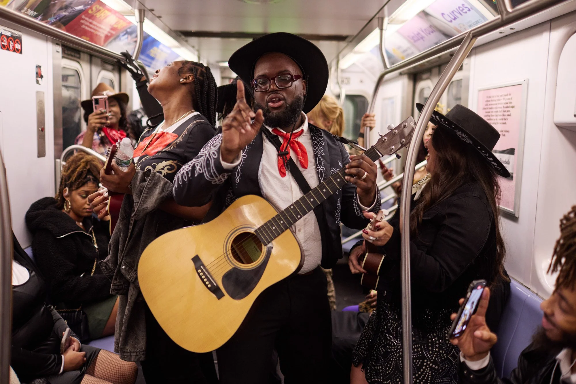 mariachi-subway-nyc-halloween-julianwalter.jpg
