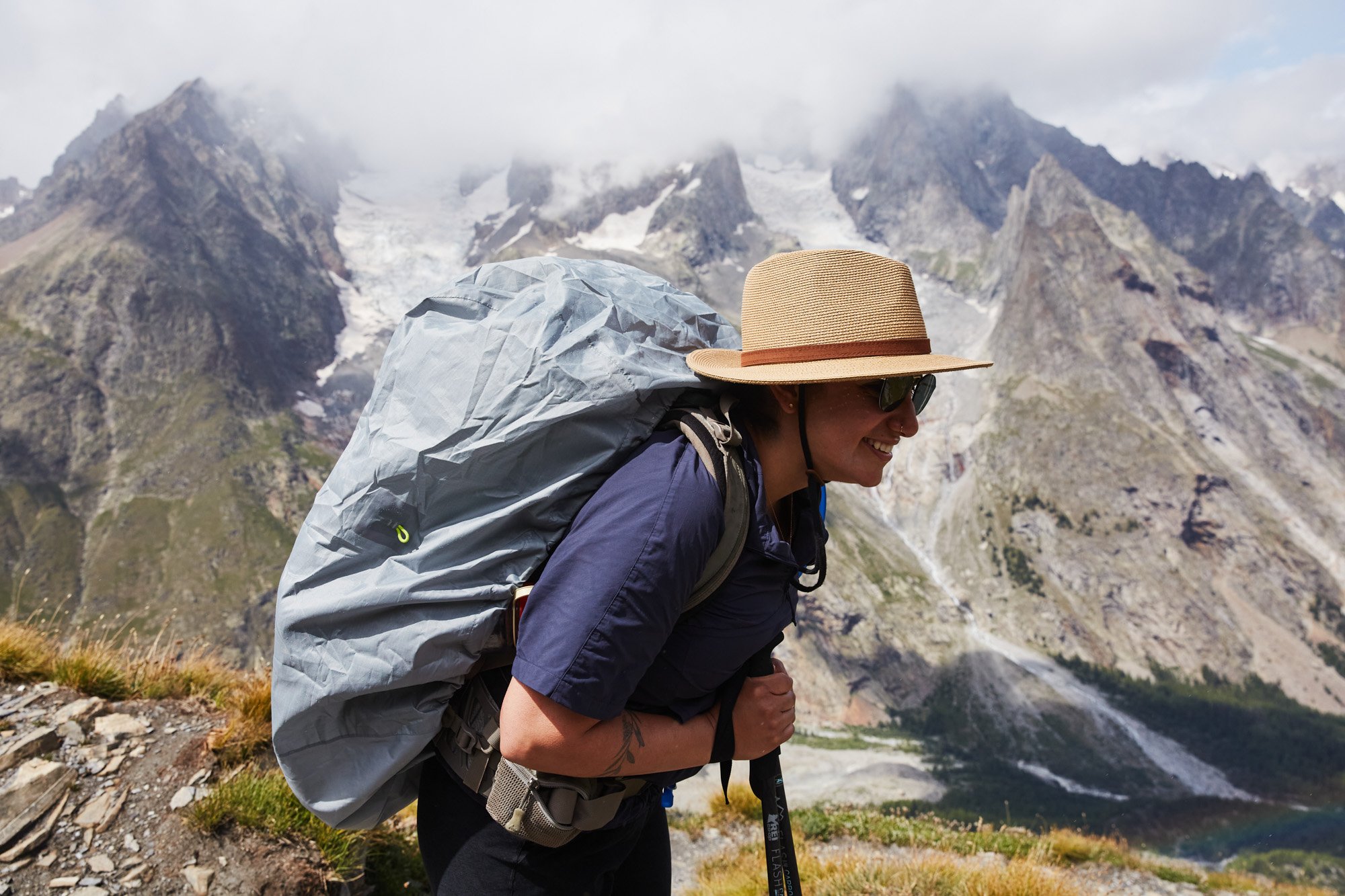 julianwalter-hiking-smile-tourdumontblanc-italy.jpg