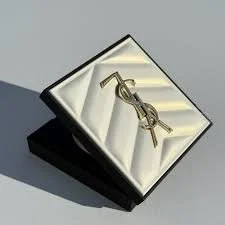 YSL All Hours Hyper Luminize Highlighter Hypnotic Honey 02