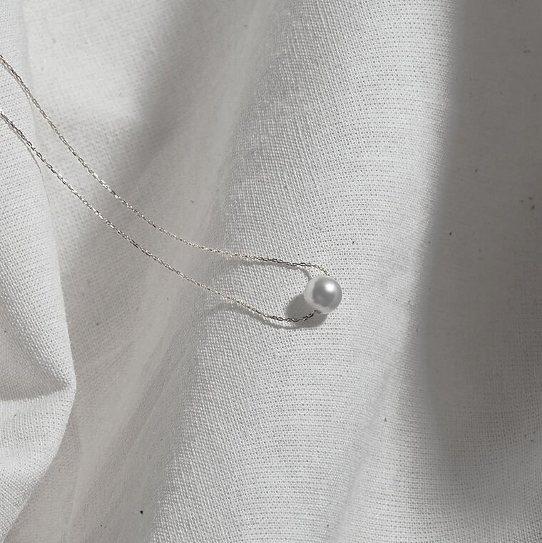 Close up of the custom welding process for a permanent bracelet by Seamless Bloom in Celina, Frisco, Dallas, McKinney, Plano, Colony, Little Elm, Allen, Prosper, Texas