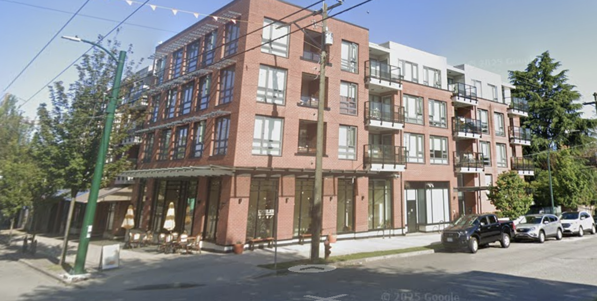 Midtown Modern (630 E Broadway)