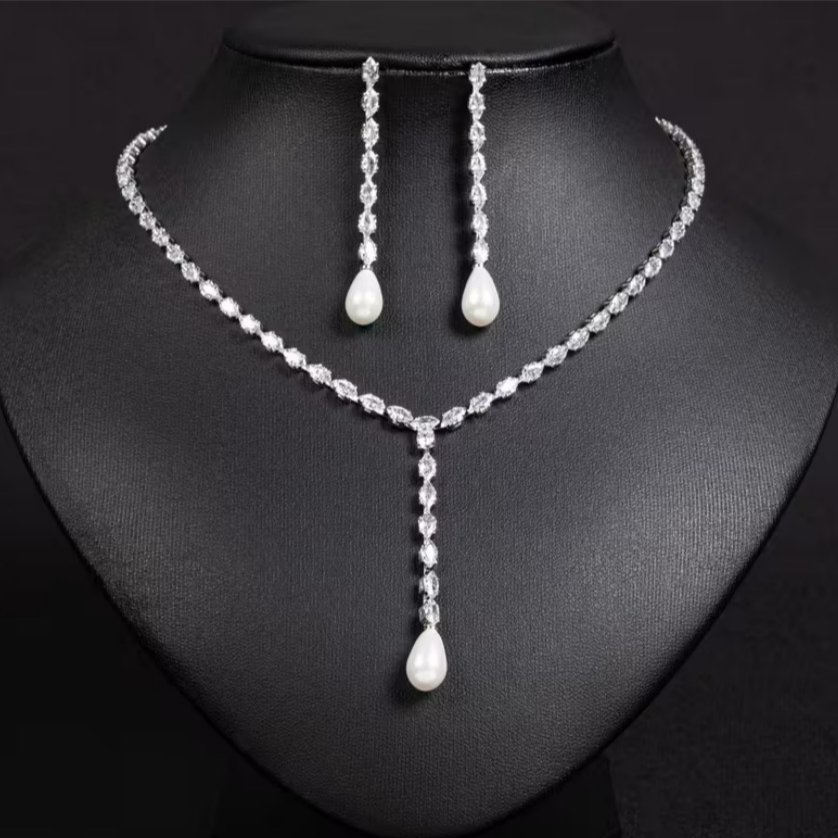 Elegant Minimalist Crystal Jewelry Set