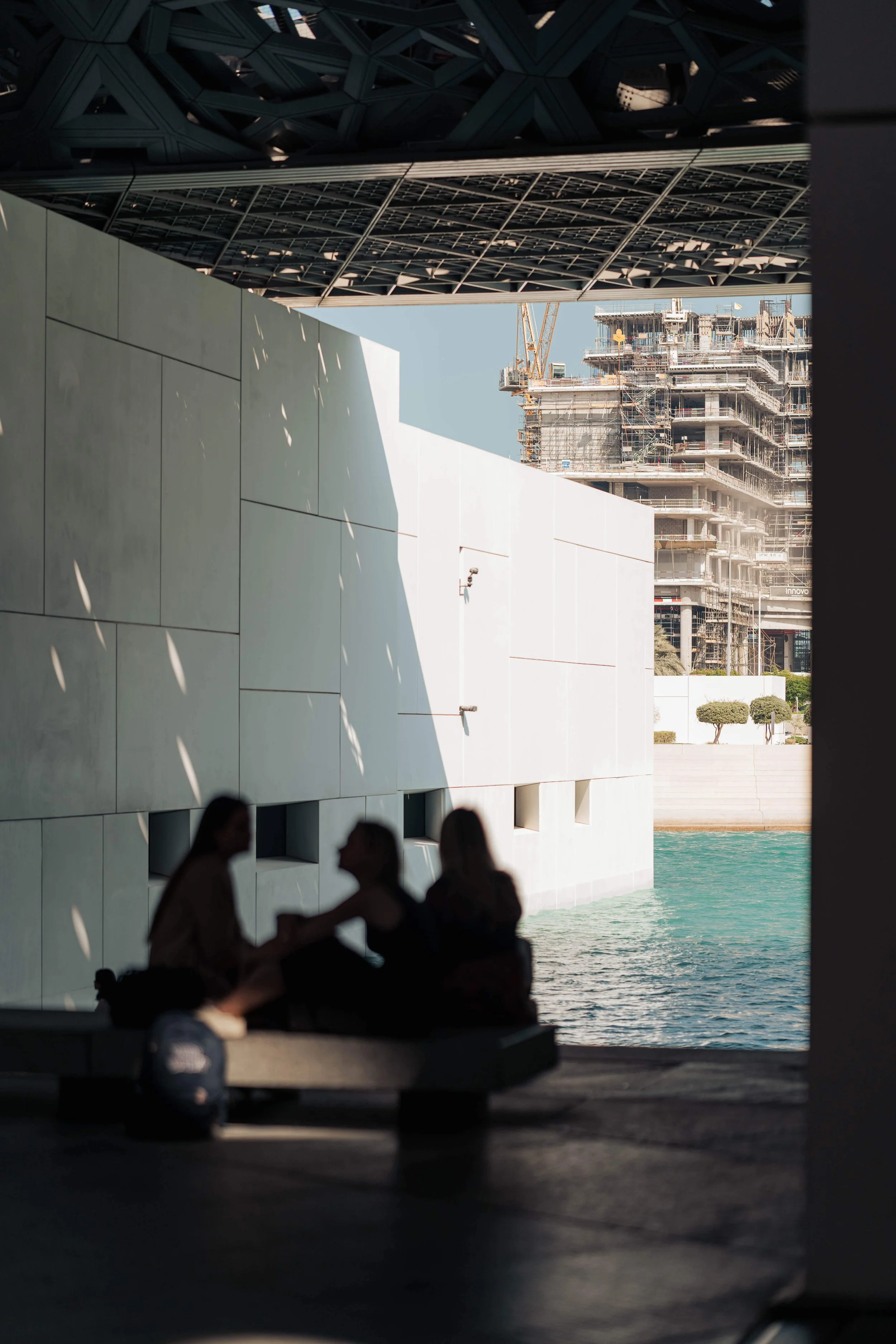 UAE 65-9.jpg