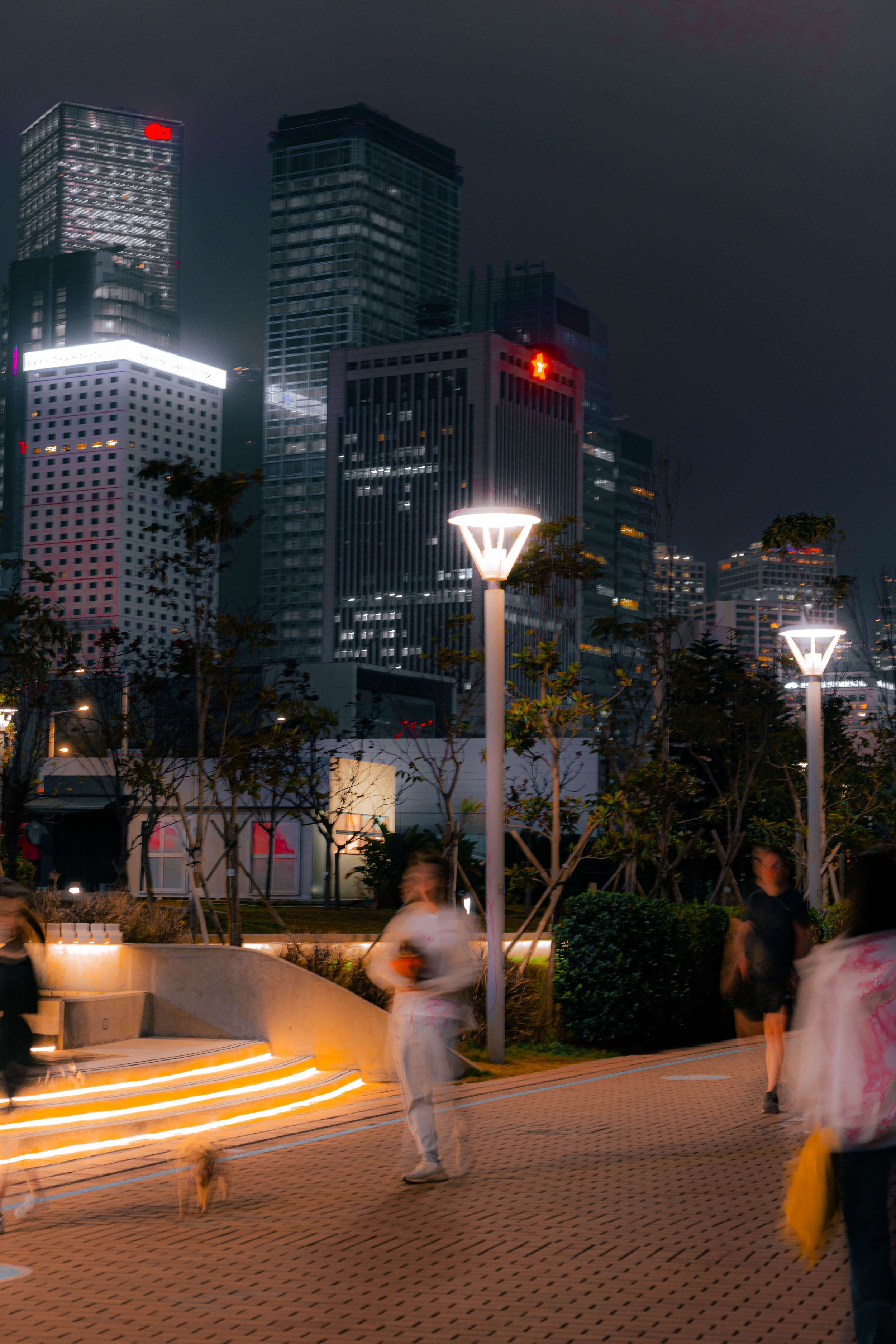 HK 103-2.JPG