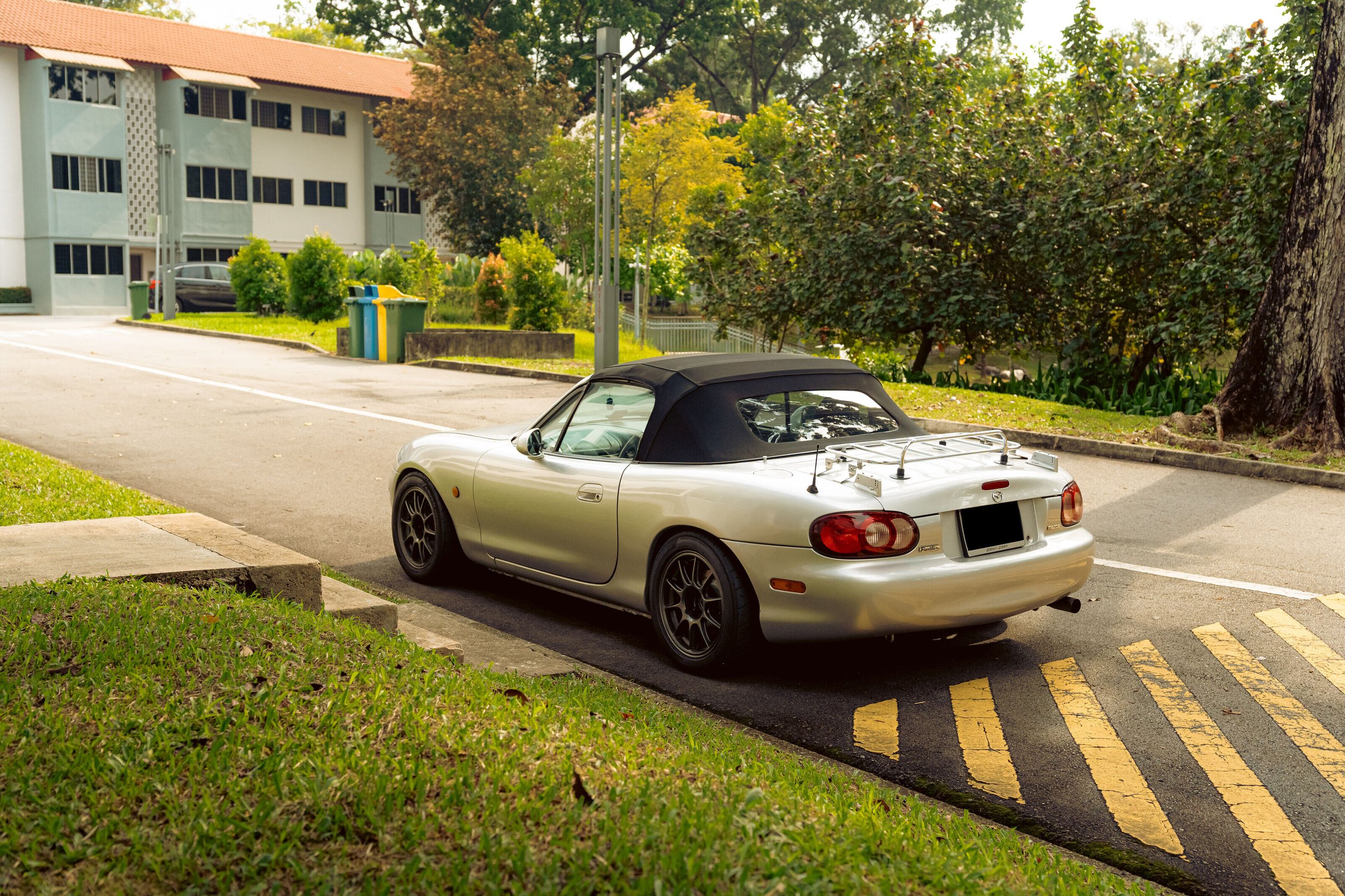 MX_5-2_optimized_2000.jpg