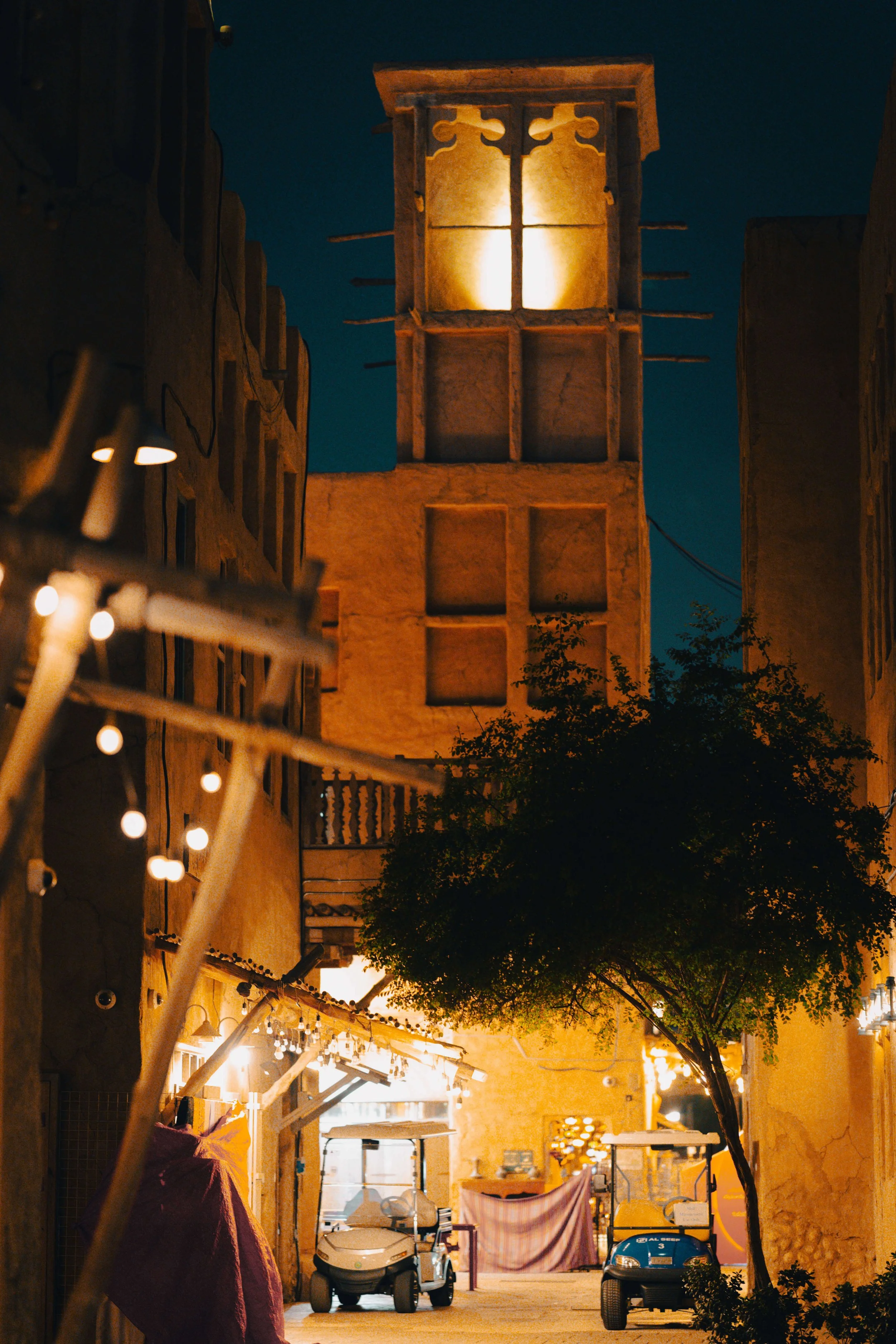 UAE 103.jpg