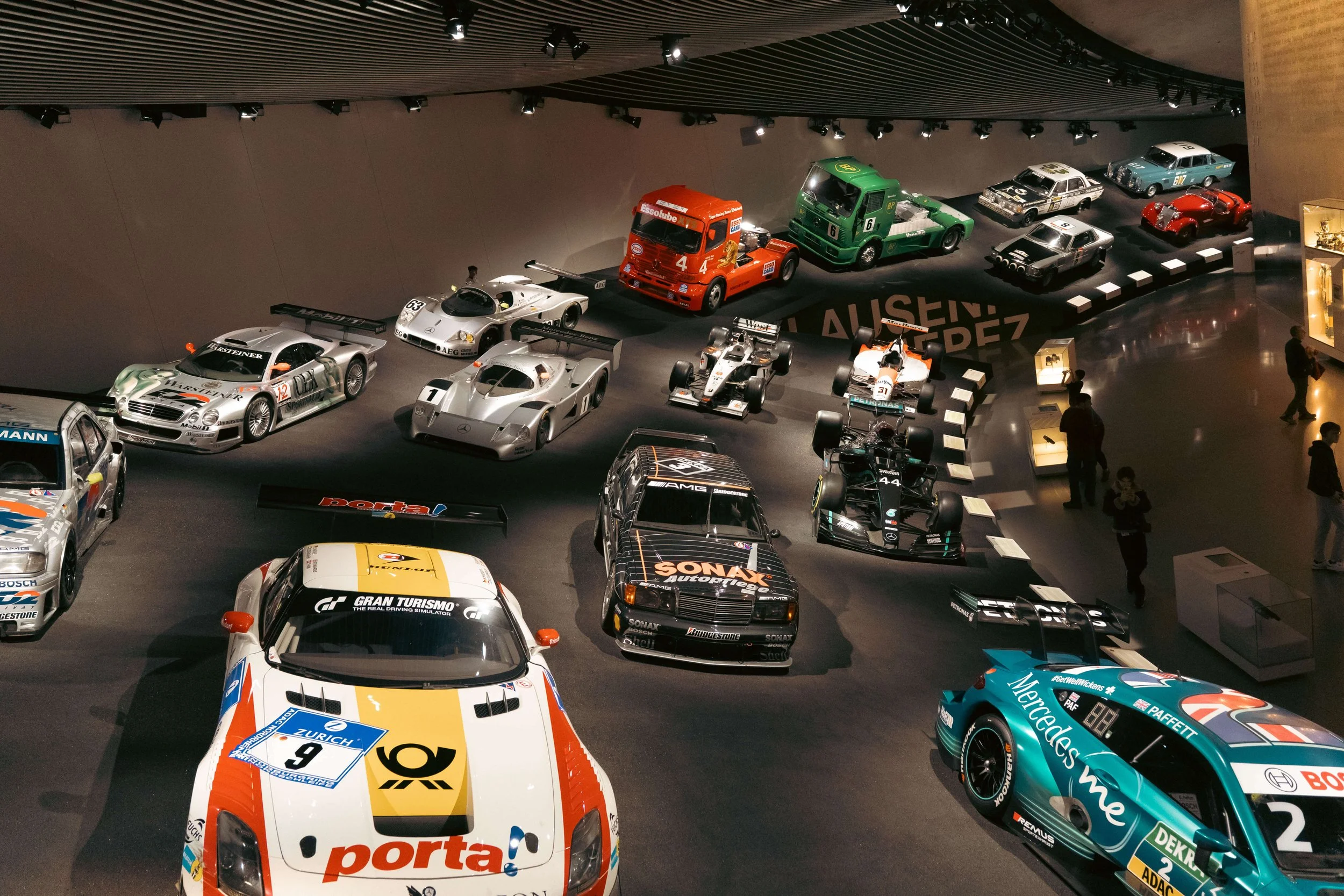 Merc 16-9.jpg