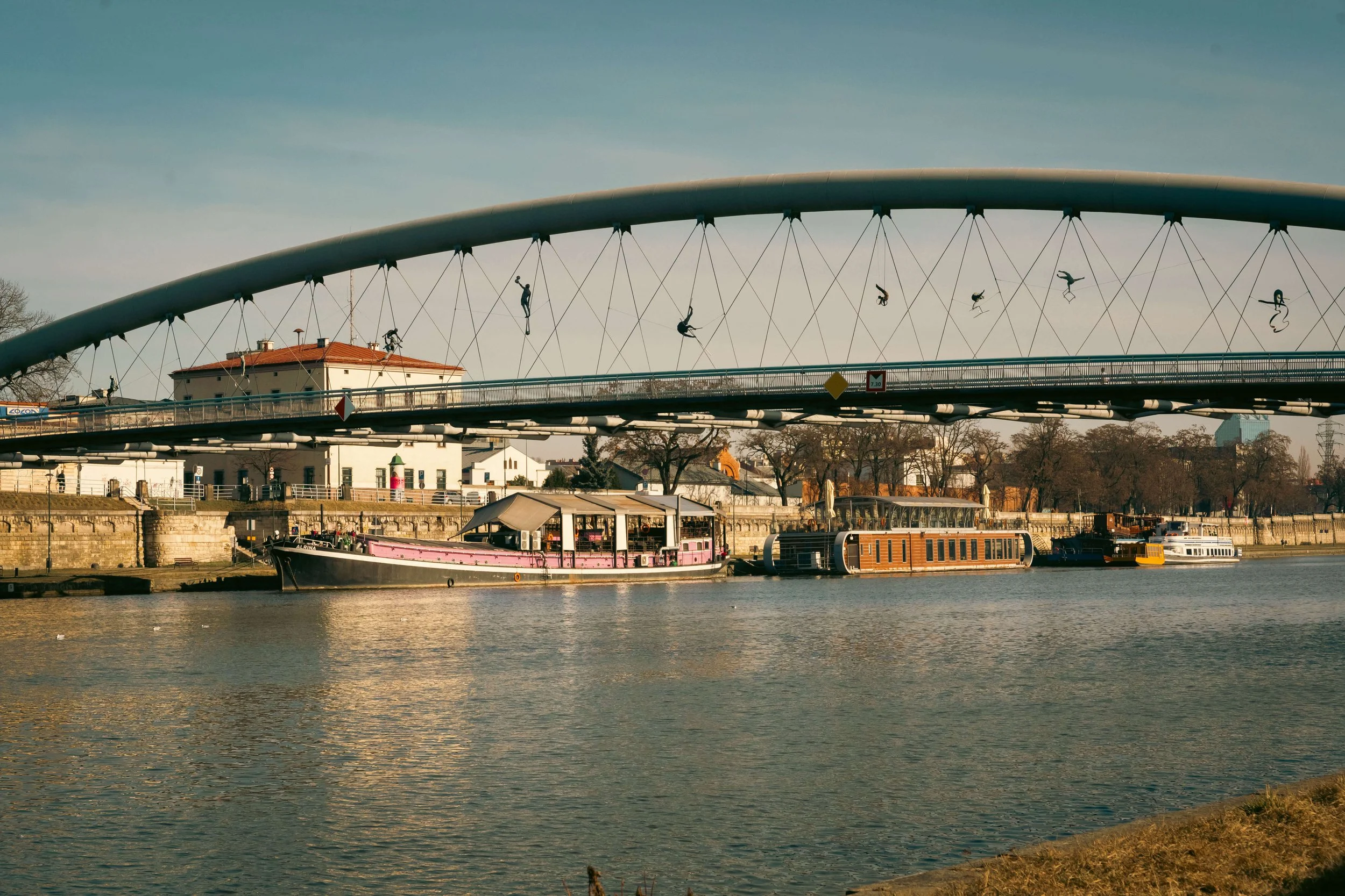 KK 34-10.jpg