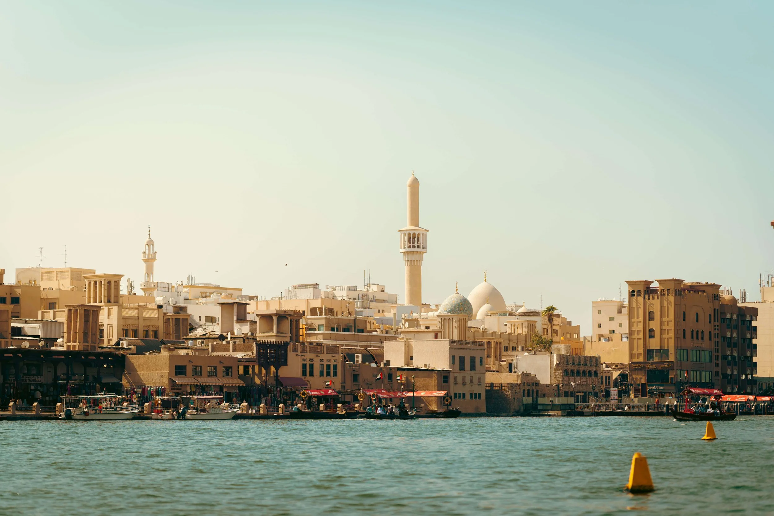 UAE 141-2.jpg