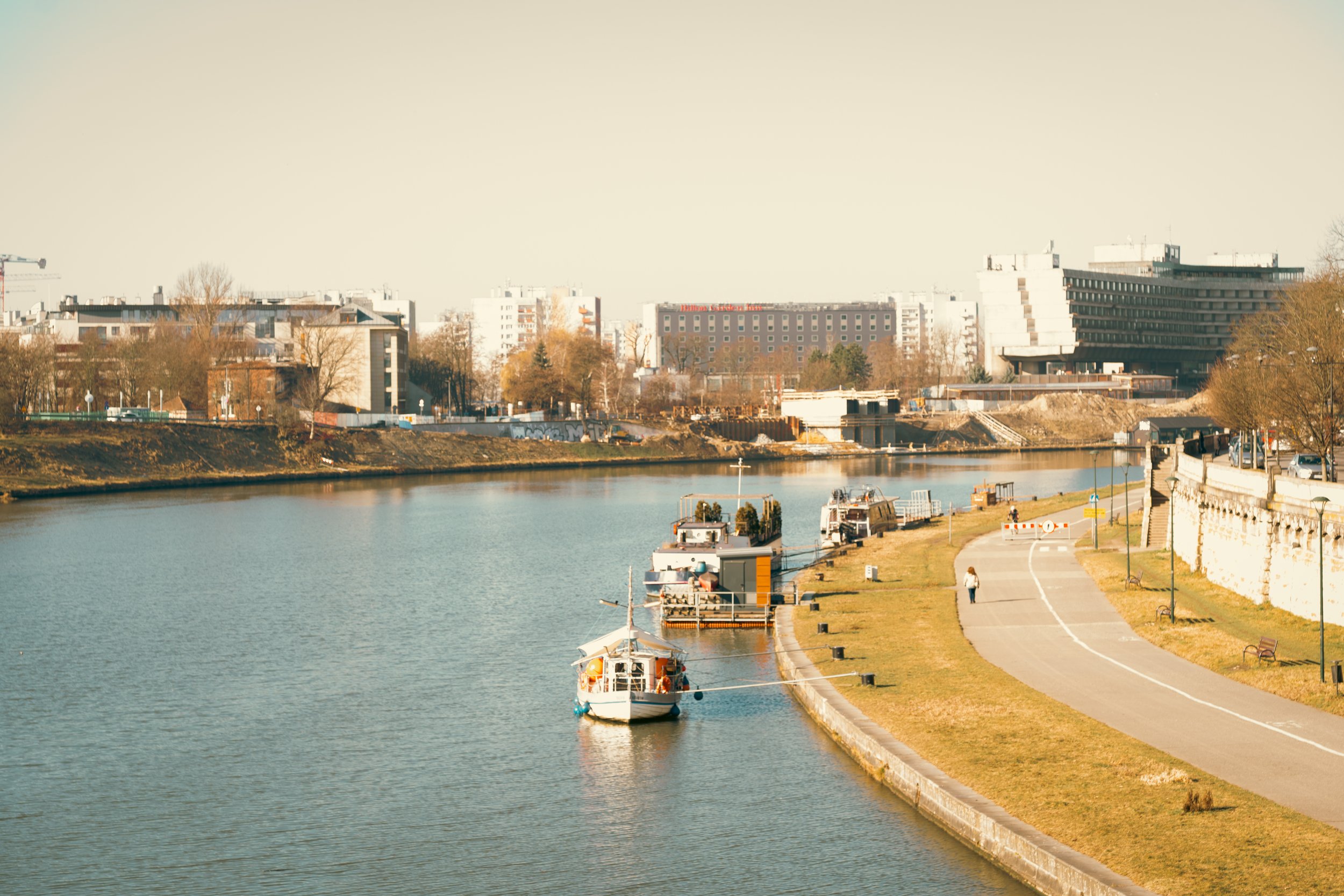 KK 32-8.jpg