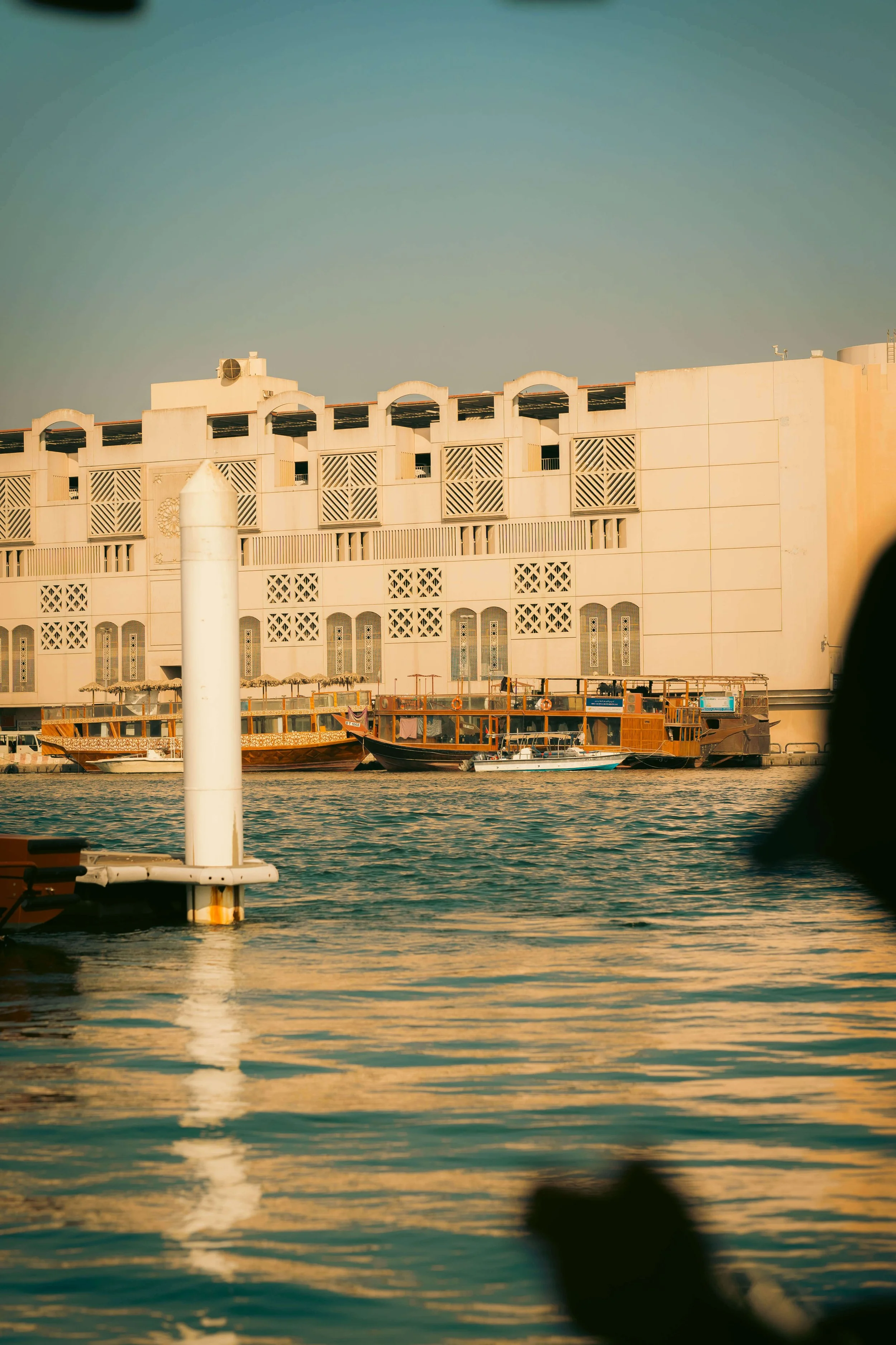 UAE 108-3.jpg