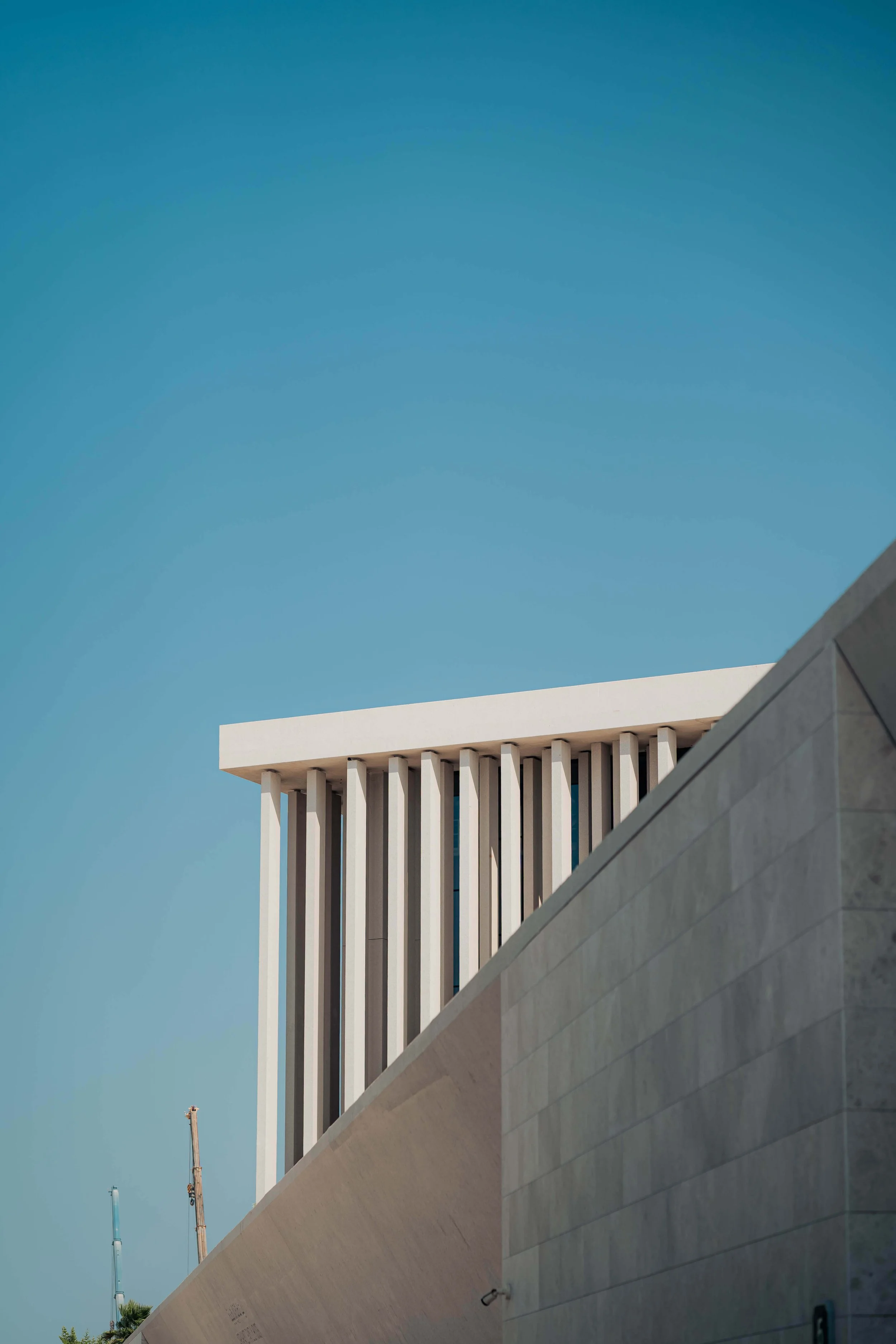 UAE 68-4.jpg