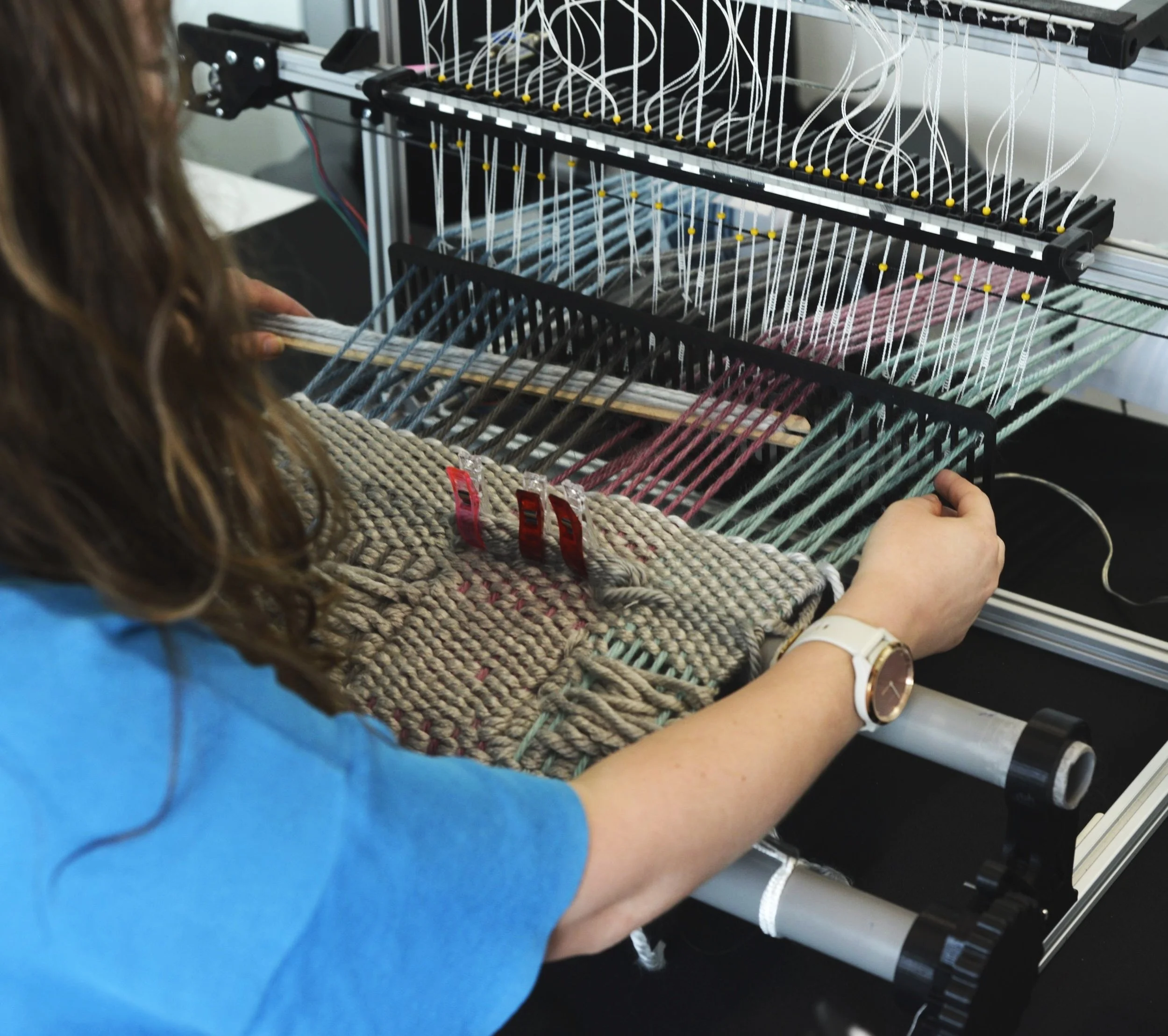 J.3D.1: Computational Weaving & Reconfigurable Jacquard Loom