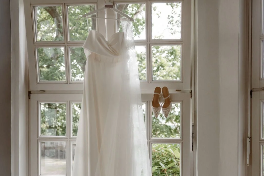 Brautkleid Landhochzeit – welches Kleid passt zu Scheune, Rittergut &amp; Landgut?