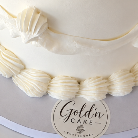 Wedding+Cake.png1.png