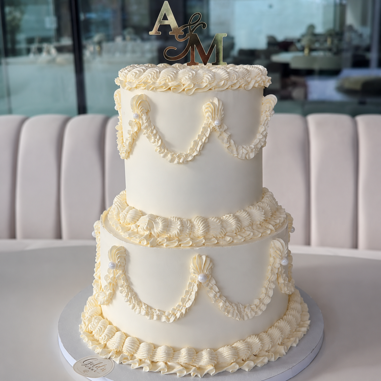 Wedding Cake.png