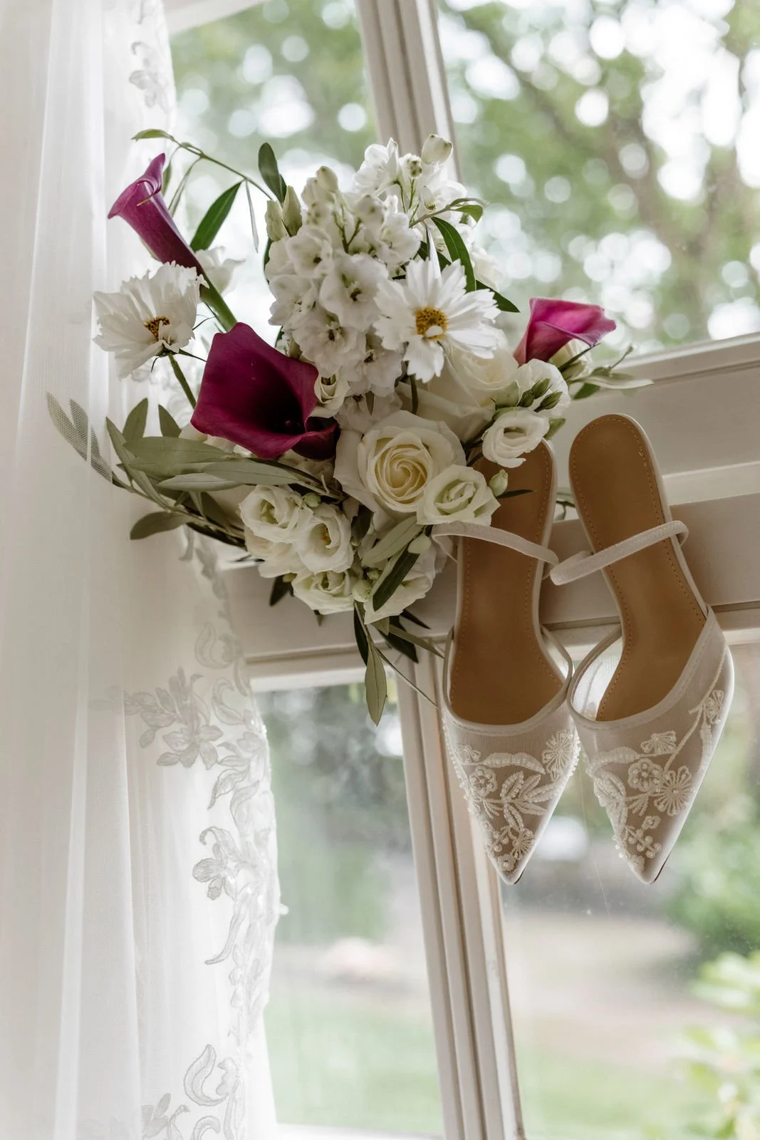 Brautstrauß & Brautschuhe