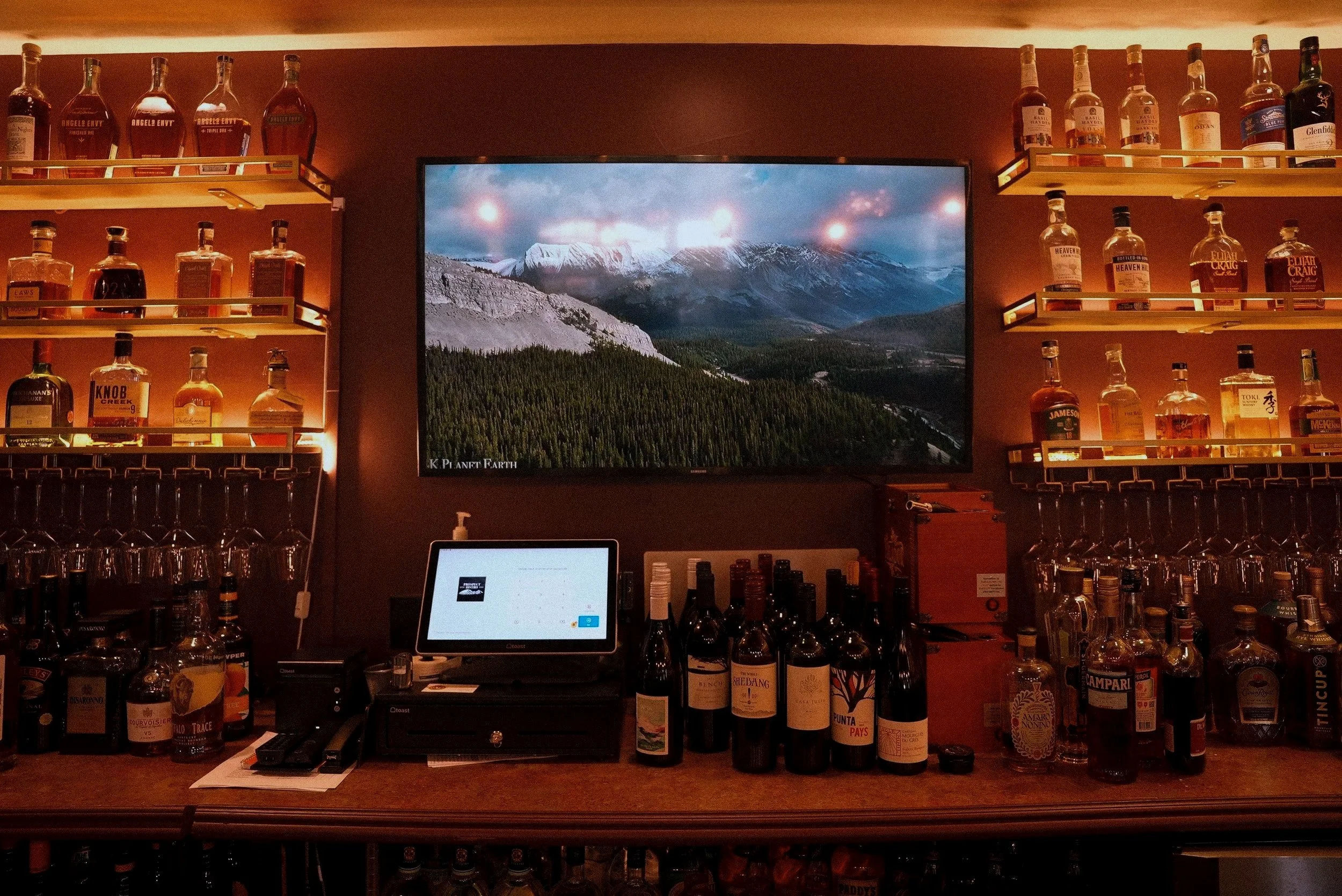 PROSPECT+BISTRO+ROCKY+MOUNTAIN+DINING+ESTES+PARK+STEAKHOUSE+ELK+RIBEYE+BISON+LUNCH+DINNER+COCKTAILS+OUTSIDE+SEATING+MOUNTAIN+VIEWS++COCKTAIL+BAR.jpg