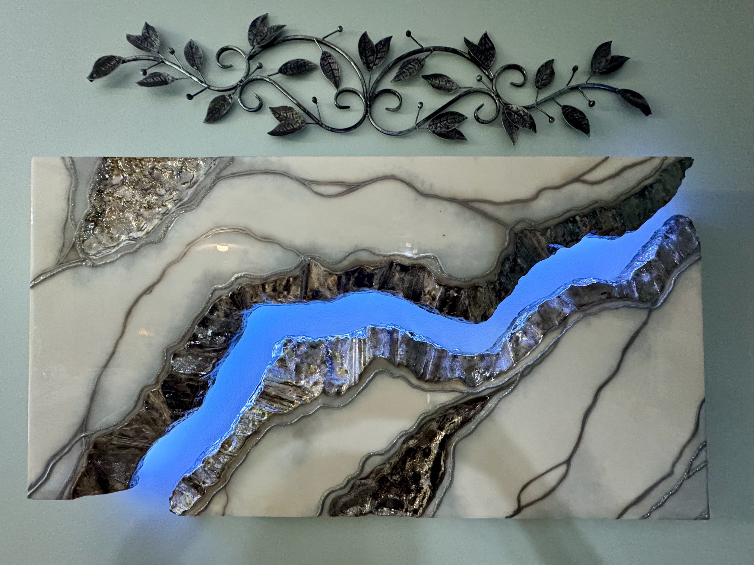 White & Chrome Broken Slab Geode-Inspired Wall Art – 48×24×2 in