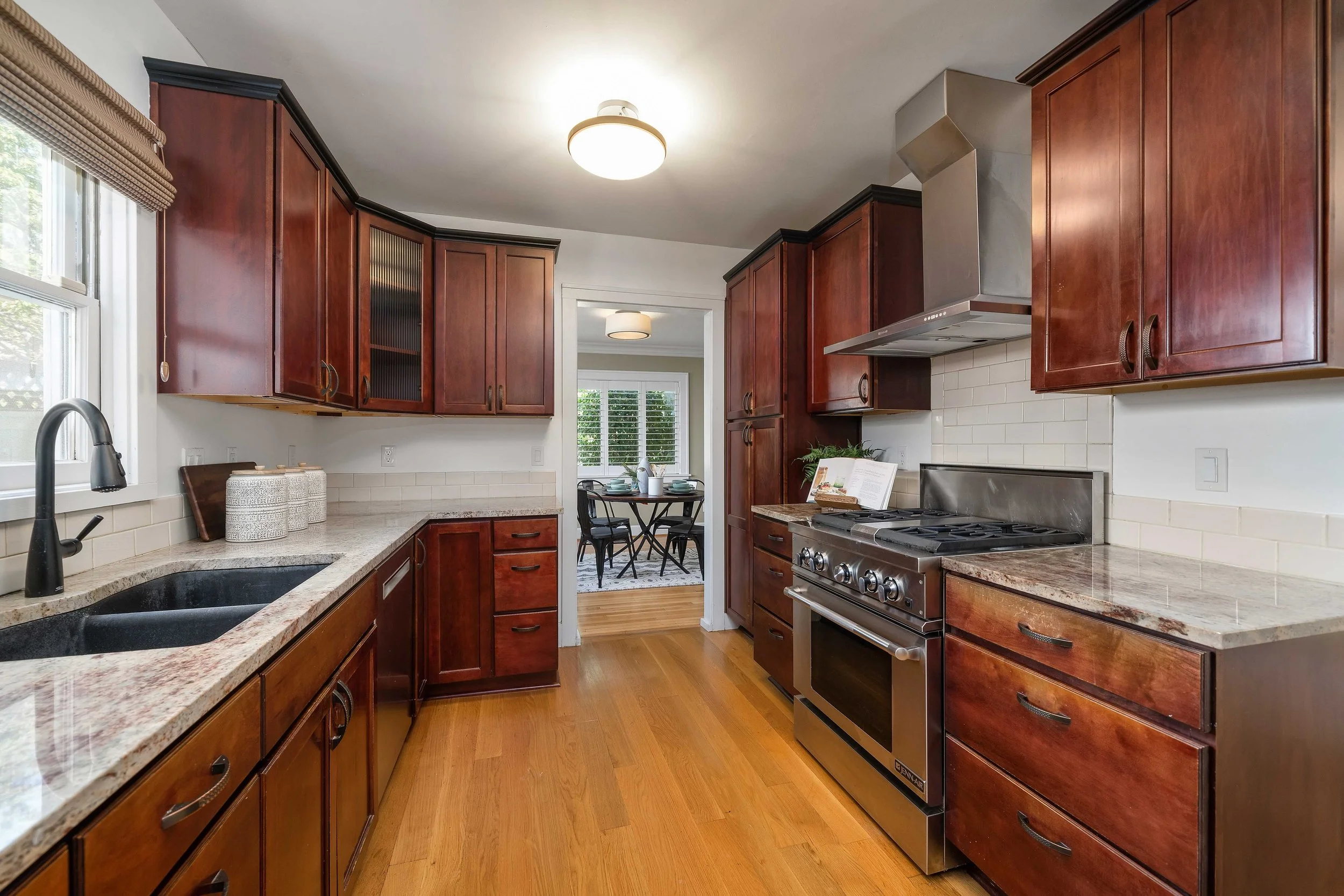 West_Hills_Stage_Agape_Home_Co_04