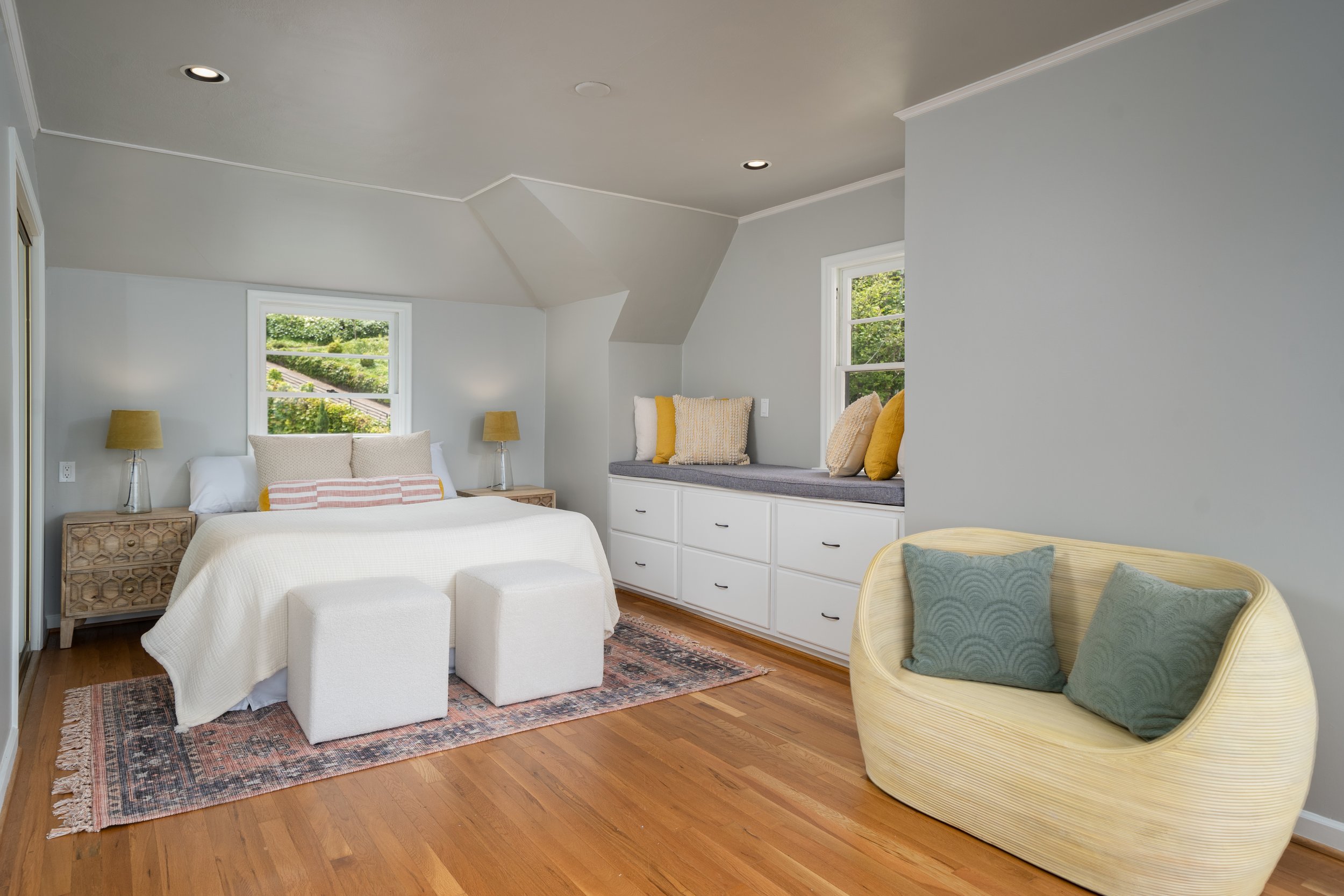 West_Hills_Stage_Agape_Home_Co_09