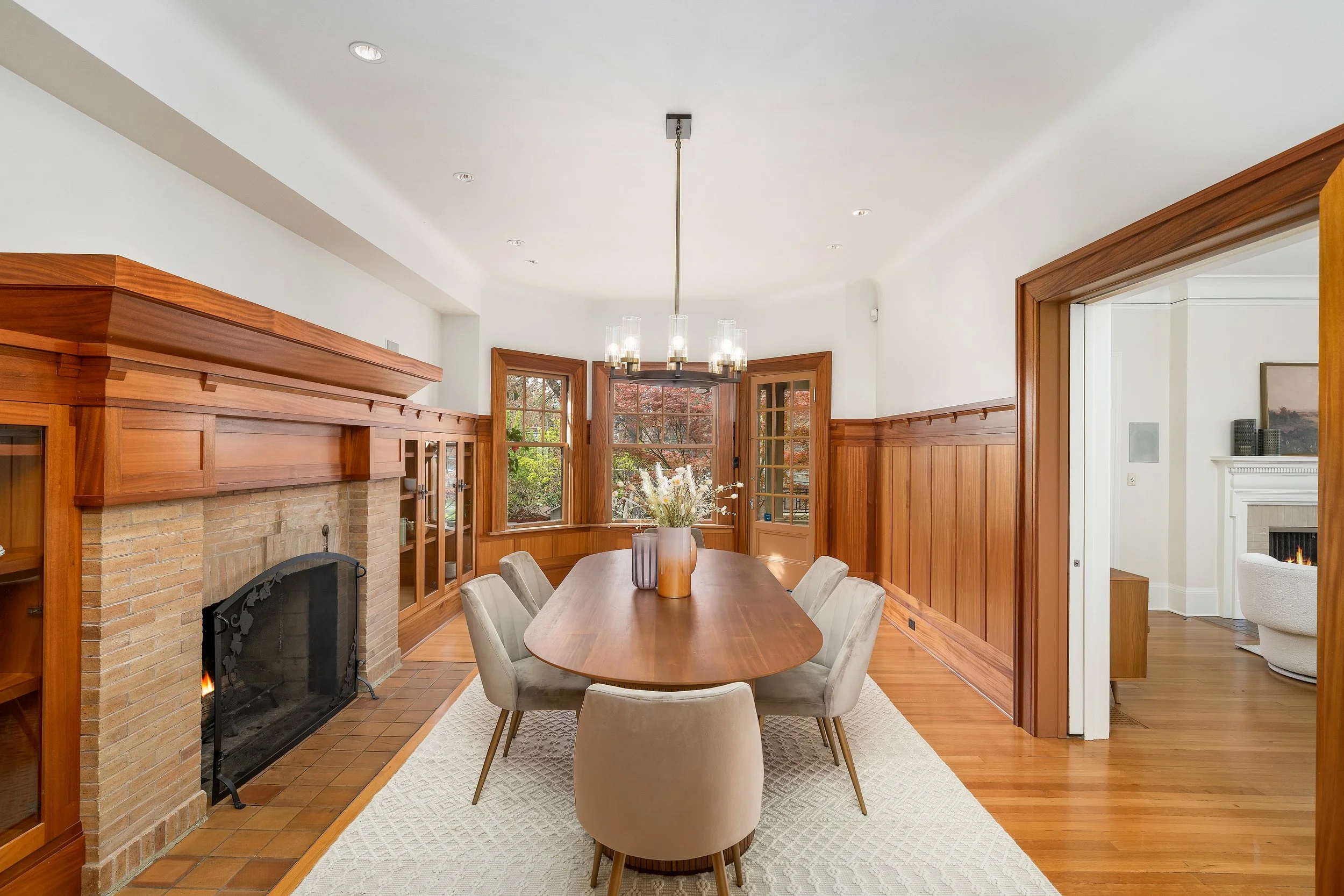 Downtown_Stage_Agape_Home_Co_04