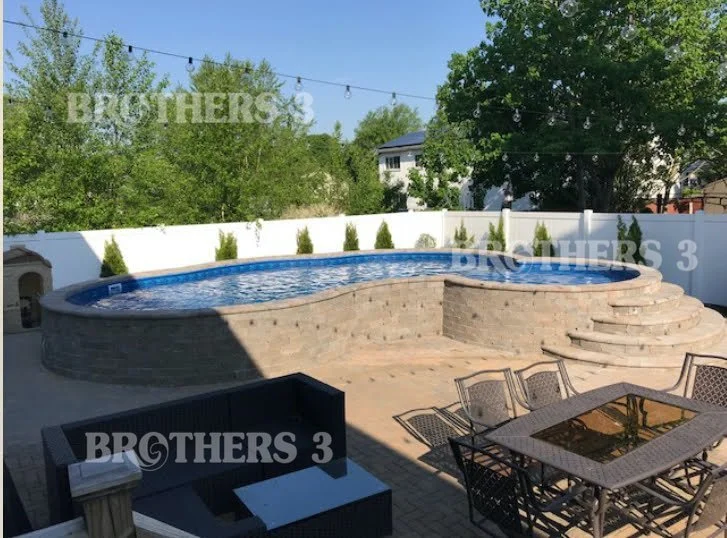 Freeform - 16x27 11a External Suntan Ledge.JPG