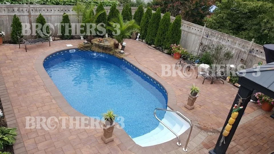 Oval - 12x20 01b.jpg