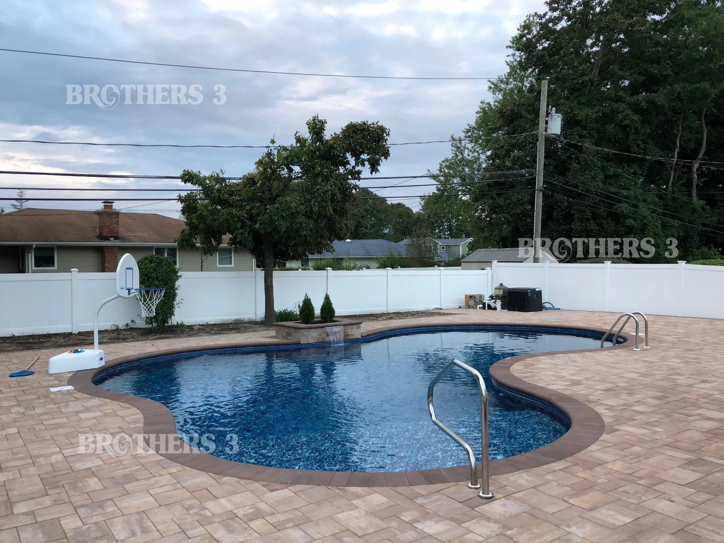 Oxbow - 18x36x27 01.jpg