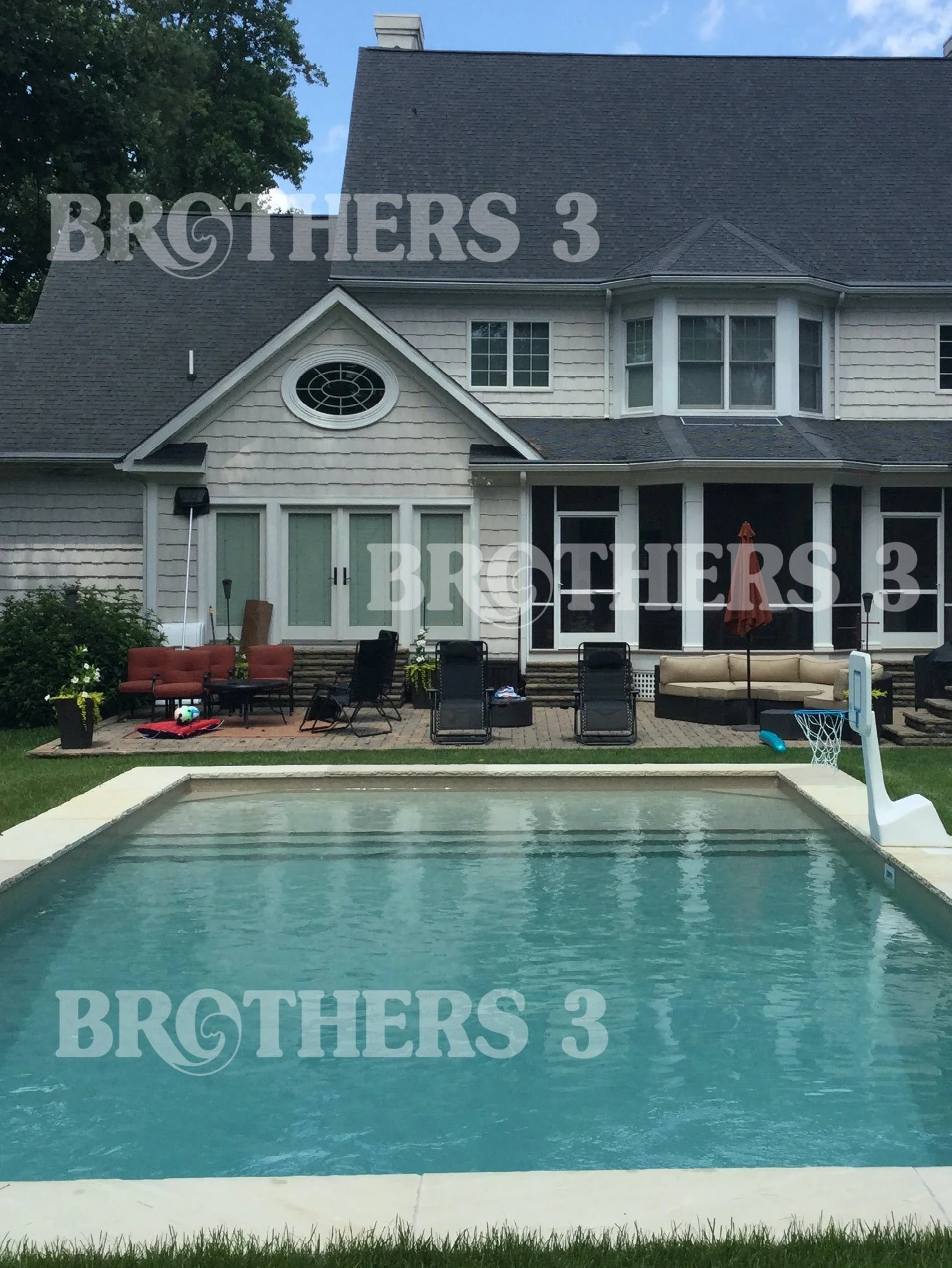 Rectangle - 16x32 01.jpg