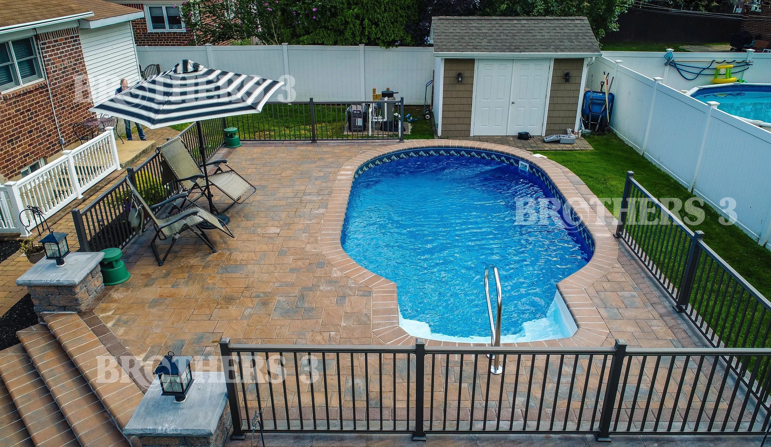 Oval - 12x20 03c.jpg