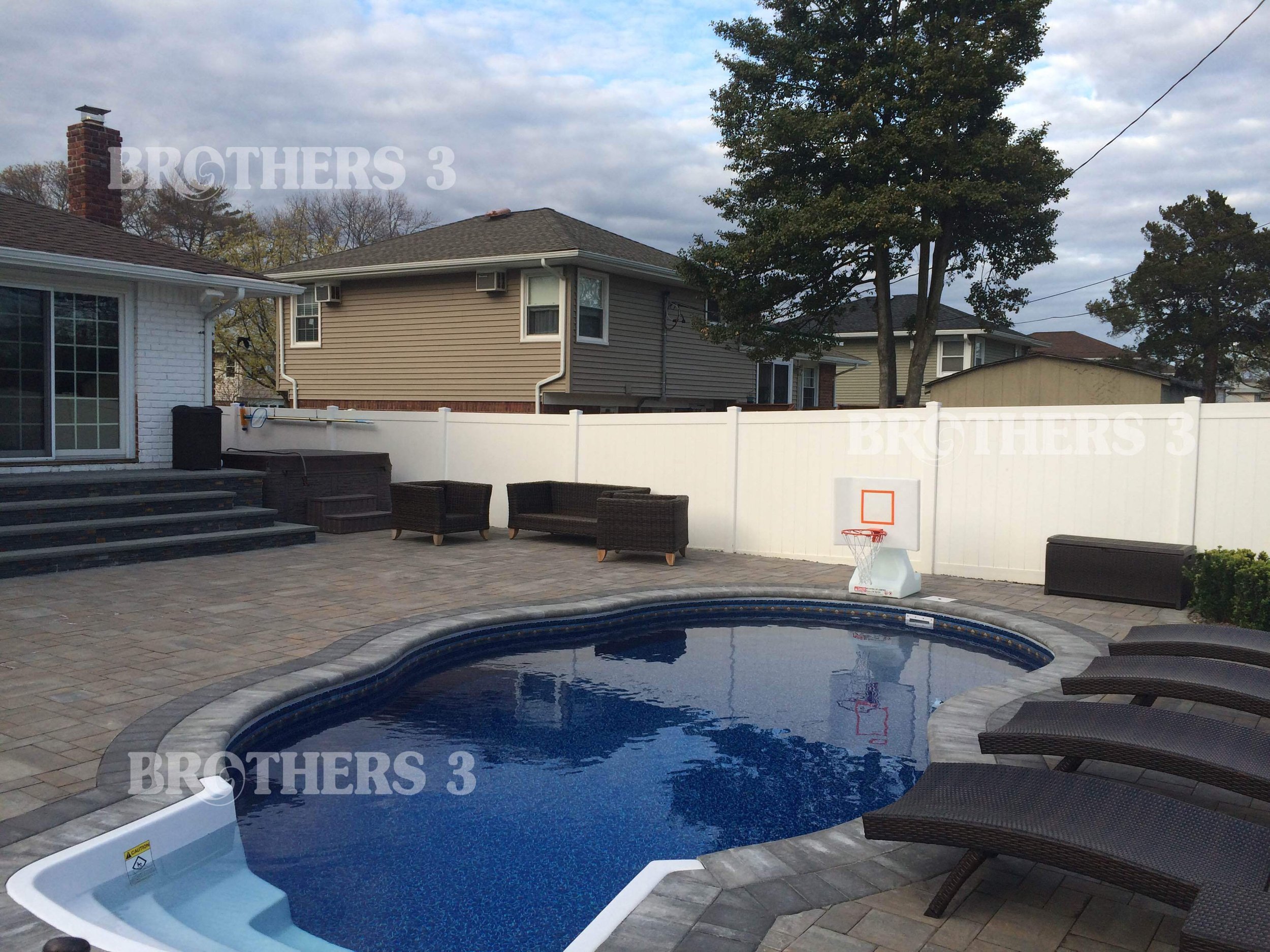 Freeform - 14x22 02.JPG