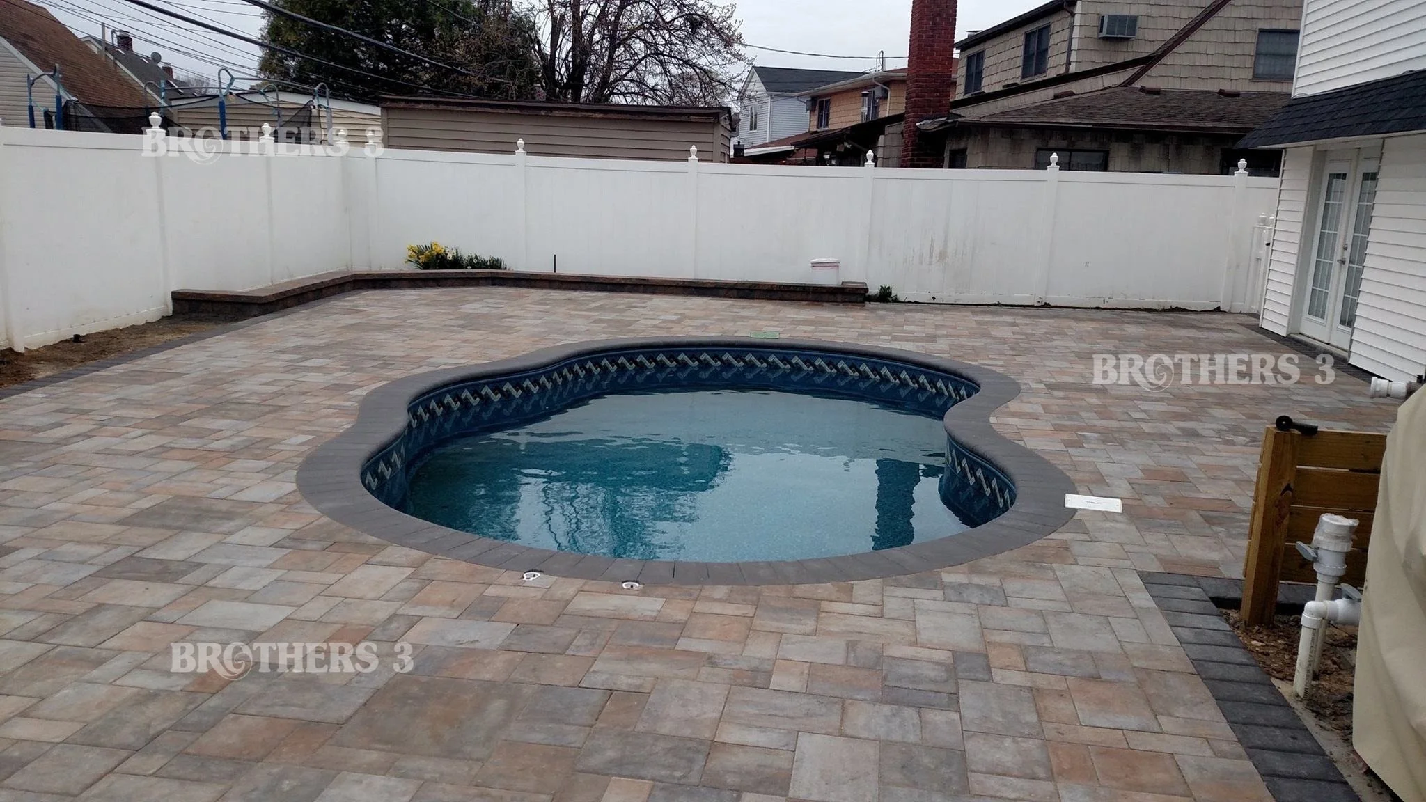 Freeform - 14x22 04.JPG