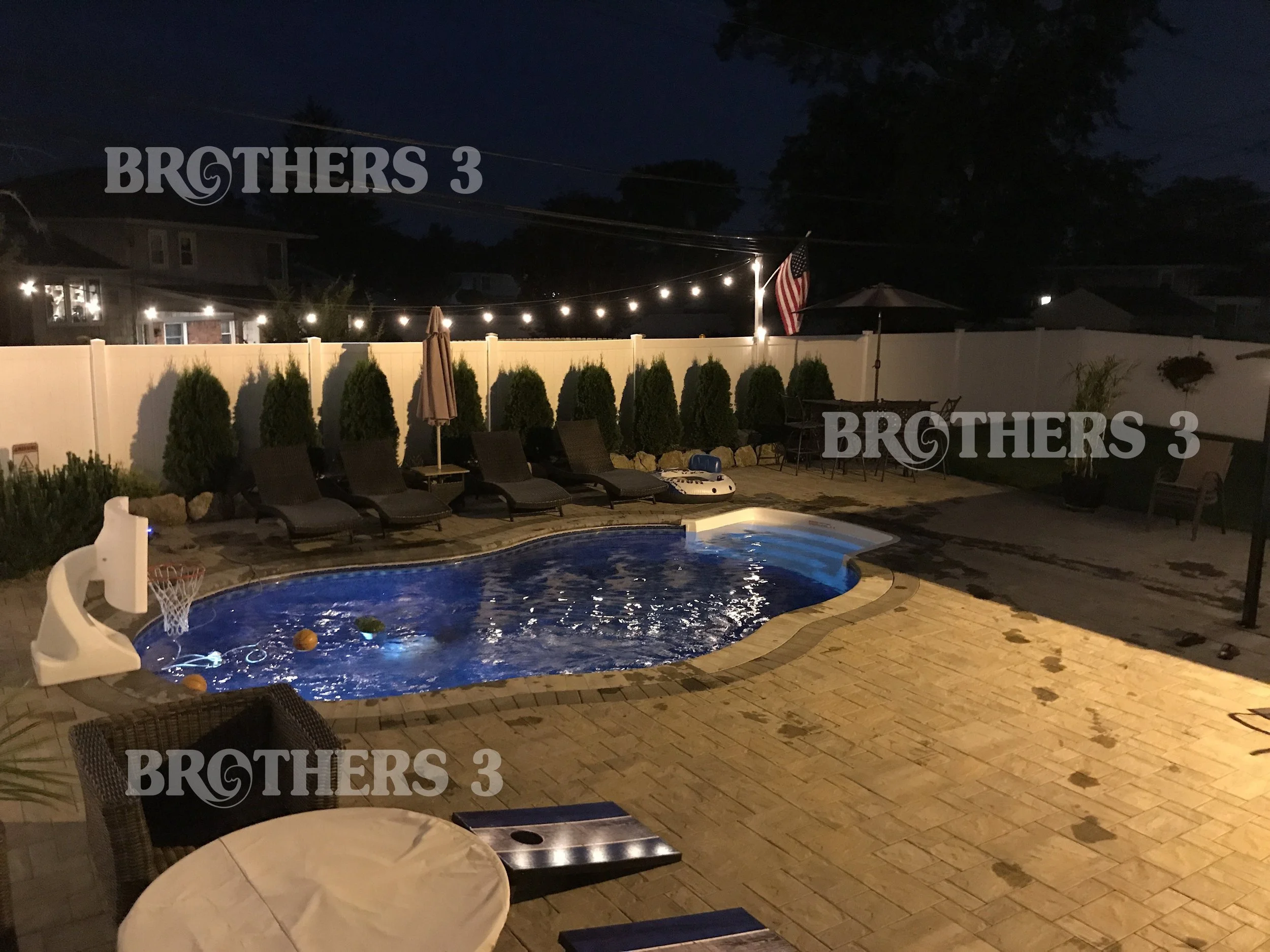 Freeform - 14x22 02b.jpg