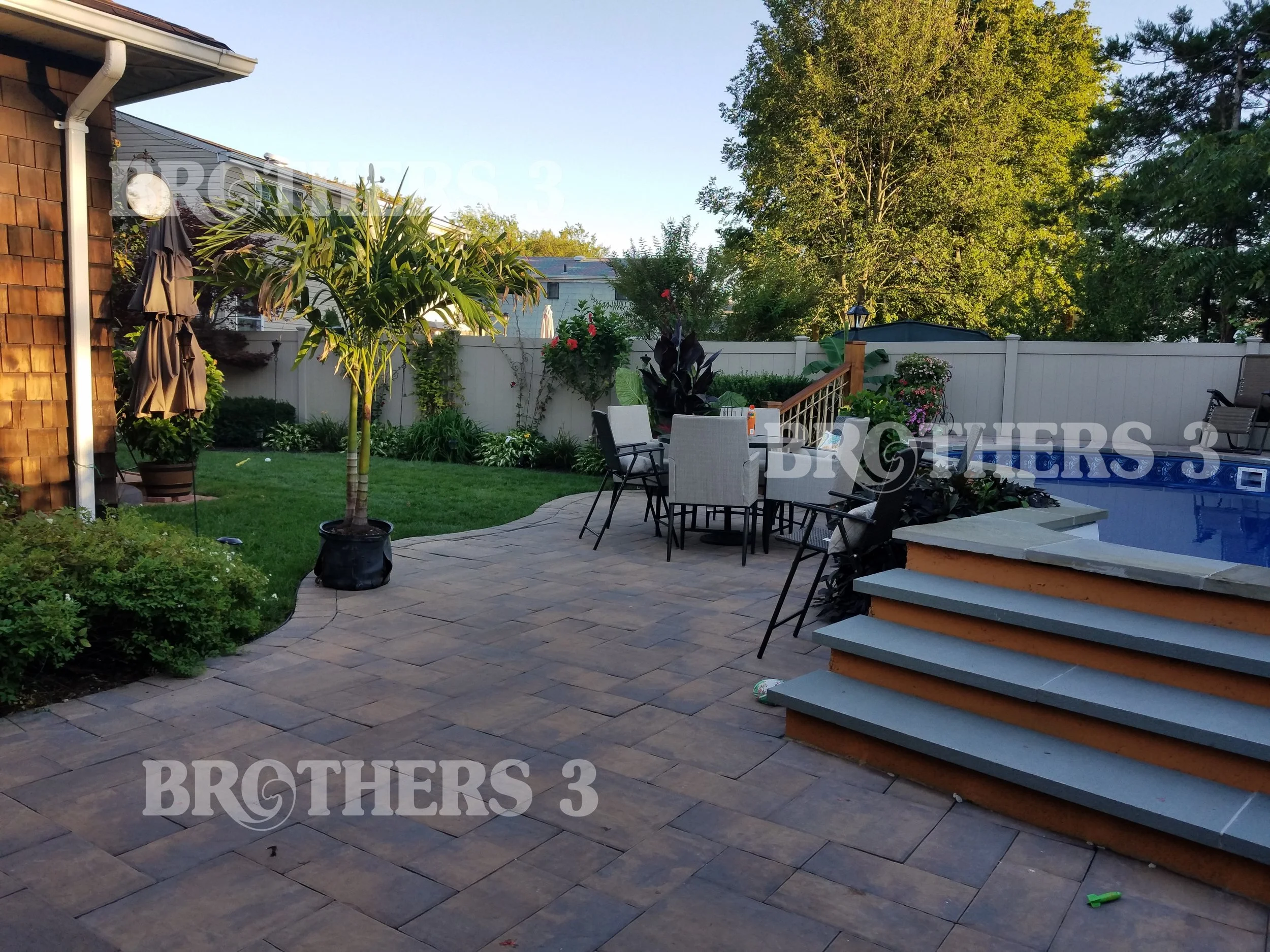 Freeform - 14x22 05a.jpg