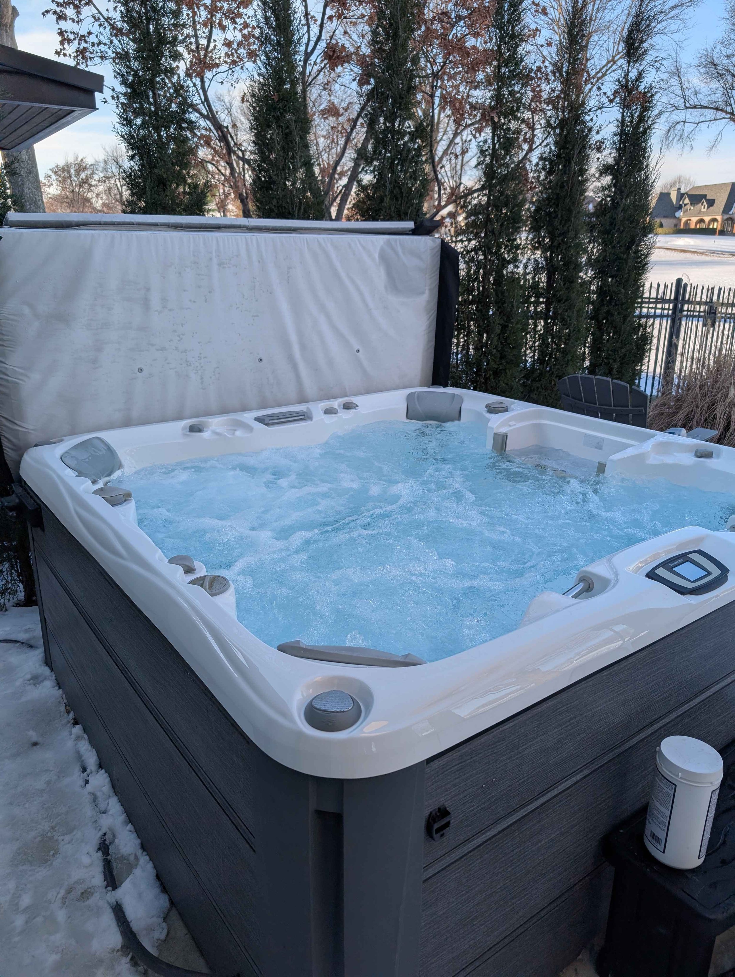 Monthly spa services (less than 500 gallons)