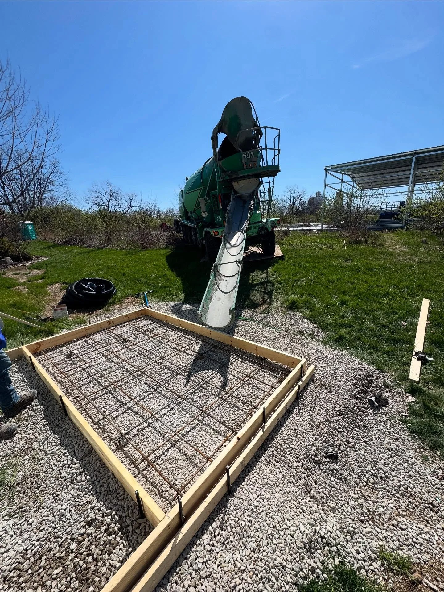 It doesn&rsquo;t look like much, but we are thrilled with the opportunity to jump into some more commercial work! 

Our team took care of a small slab needed for a food plant&rsquo;s new AC unit 💪🏼