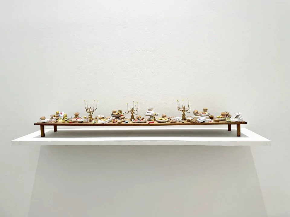 over 1000 hamberders etc. 2020.
36” x 5” x 5”