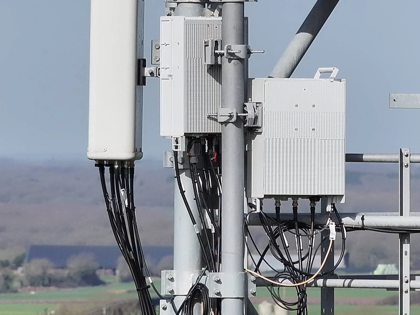 Naodrone - inspection drone antenne téléphonie détail Loire-Atlantique 44