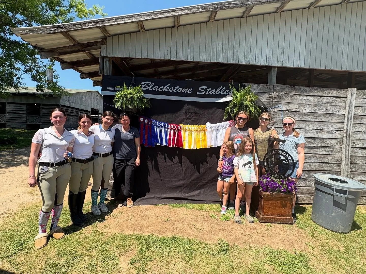 Congratulations Blackstone Stables on a job well done at the HHF show at Win-A-Gin this past weekend! It was a success! 💜🖤