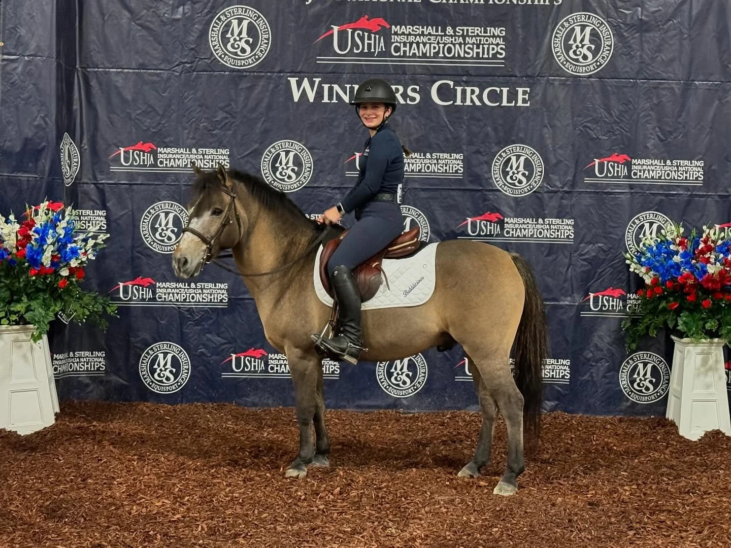 Good luck to our own Lillie Laskowski as she takes on the USHJA Championship show in Las Vegas!!!!