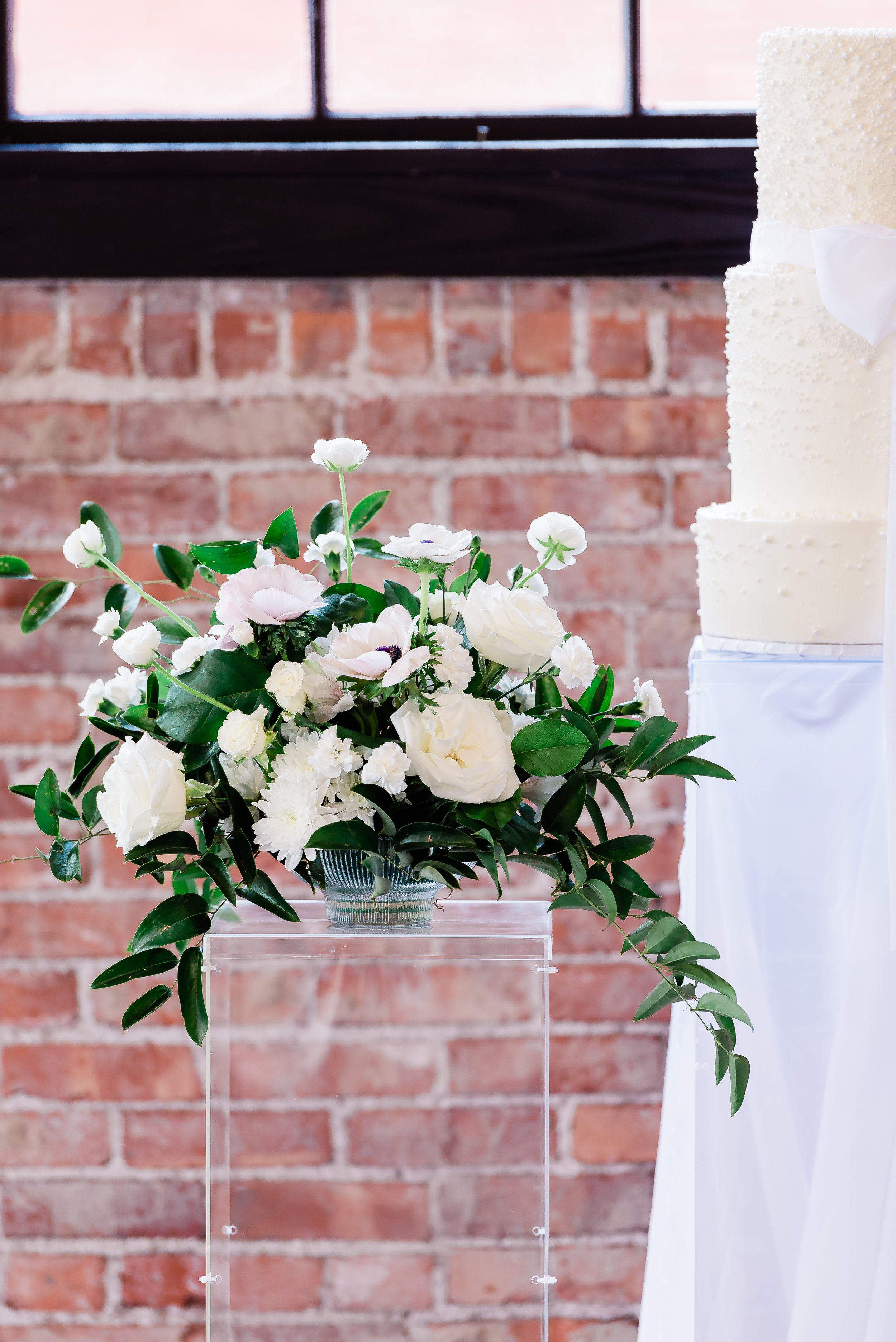 Morgan-Lee-Photography-Colubia-Missouri-Wedding-Photographer-the-foundry-Sedalia-Missouri-wedding6.jpg