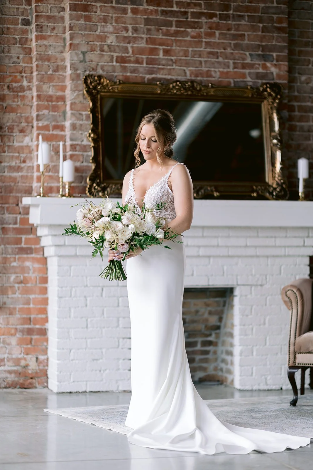 Elizabeth + Seth Previews-57_websize.jpg