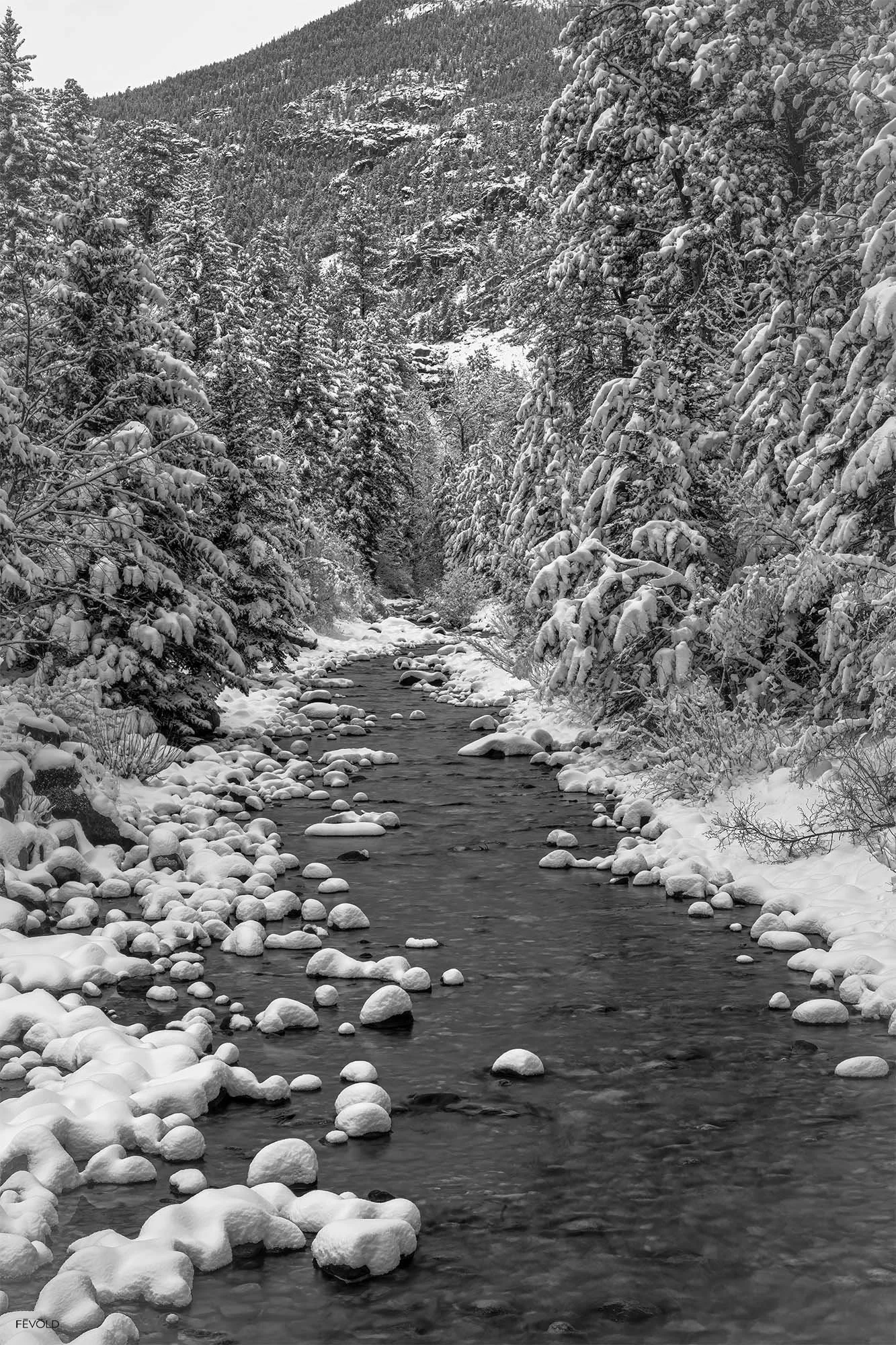The Frozen Walls Of Fall River(small) .jpg