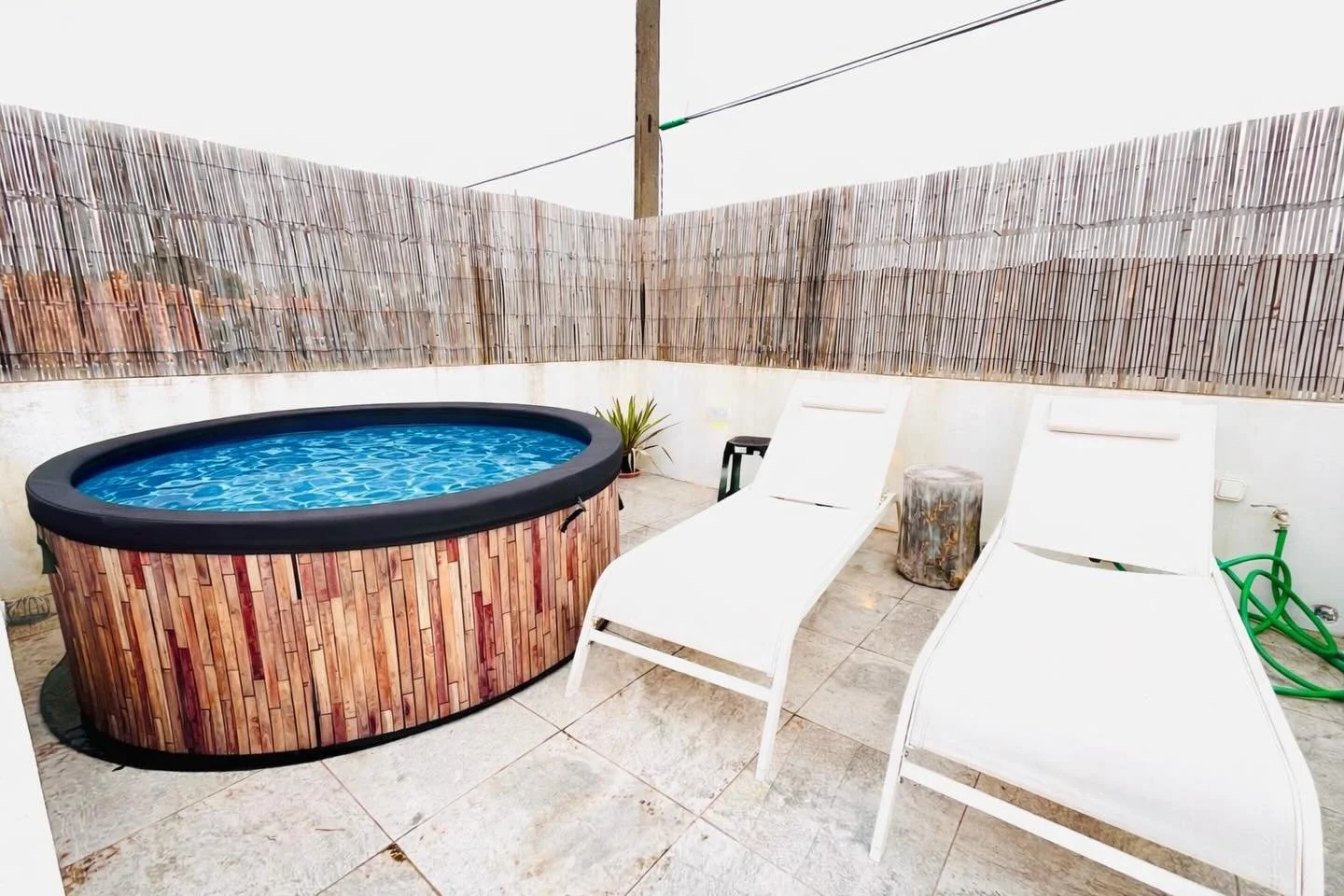 NEWS! Although it&rsquo;s January I wanted to share the news that we have installed a 1200liter @cocobain.fr pool on the rooftop of #casamajsinha! The pool has a water filtering machine and will keep you cool and your kids entertained during the long