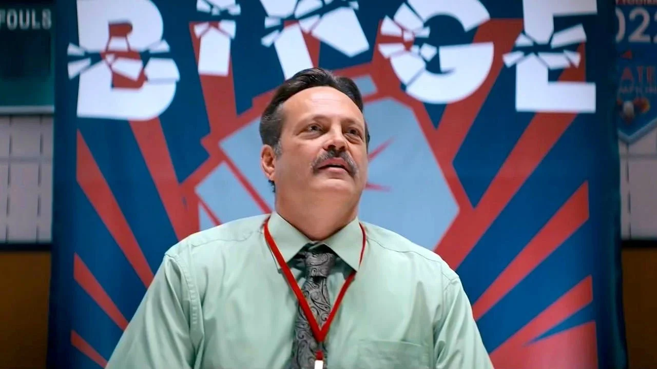 Set in a time where all drugs and alcohol are illegal, the only day anyone can participate in the "fun" is on Binge day.