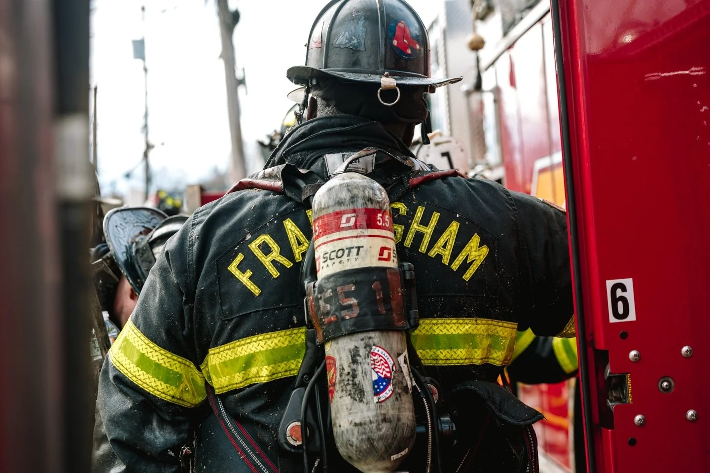 Firefighters tackle a two-alarm fire of a building at 90 Arlington St. in Framingham on January 9, 2026.

#Firefighter #FireRescue #FirstResponders #FirefighterPhotography #firefighter_daily