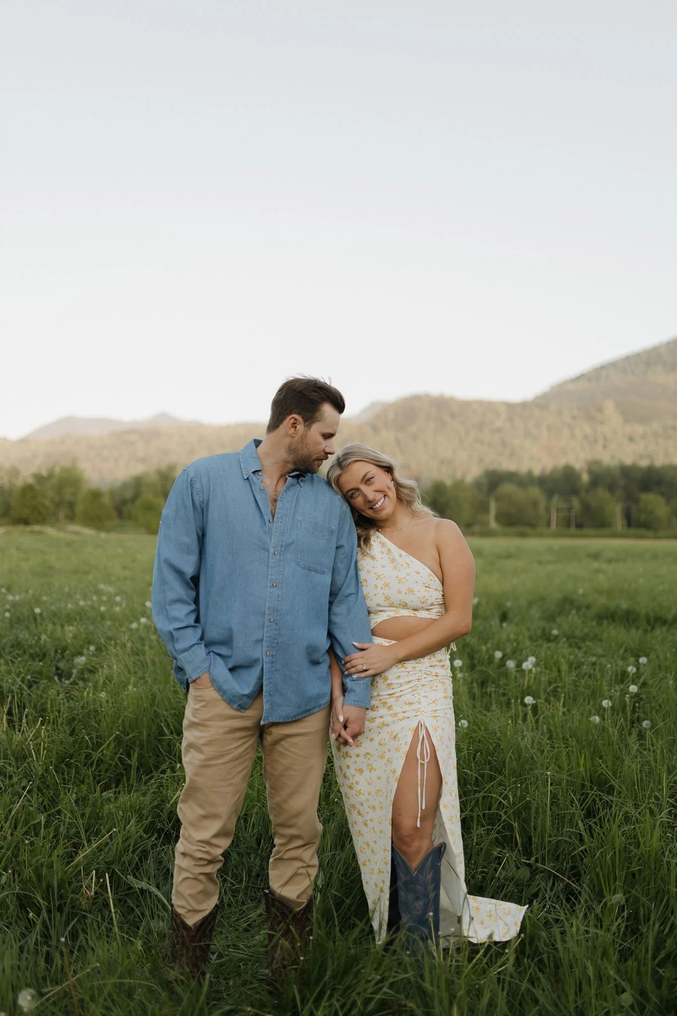 engaged-0373.jpg