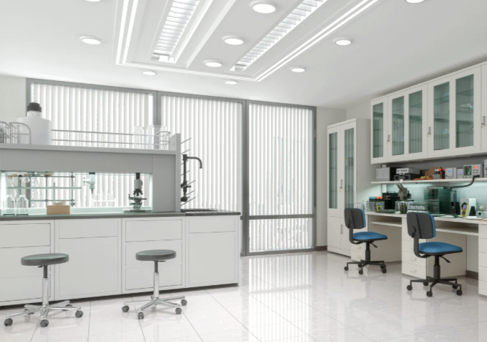 Modern laboratory environment representing early-stage IVD feasibility assessment and technical review.